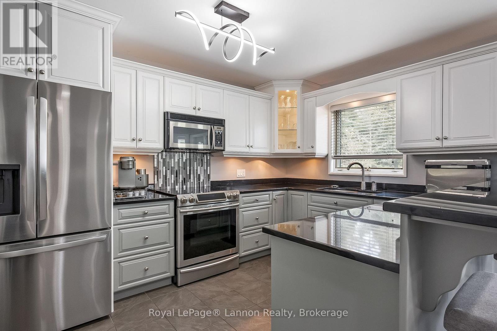 120 Light Court, Thunder Bay, Ontario  P7B 6K5 - Photo 12 - X13793170