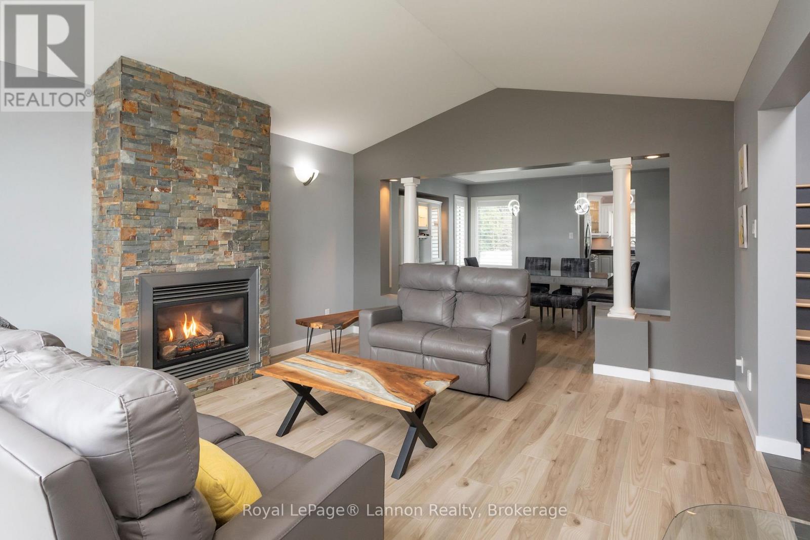 120 Light Court, Thunder Bay, Ontario  P7B 6K5 - Photo 4 - X13793170