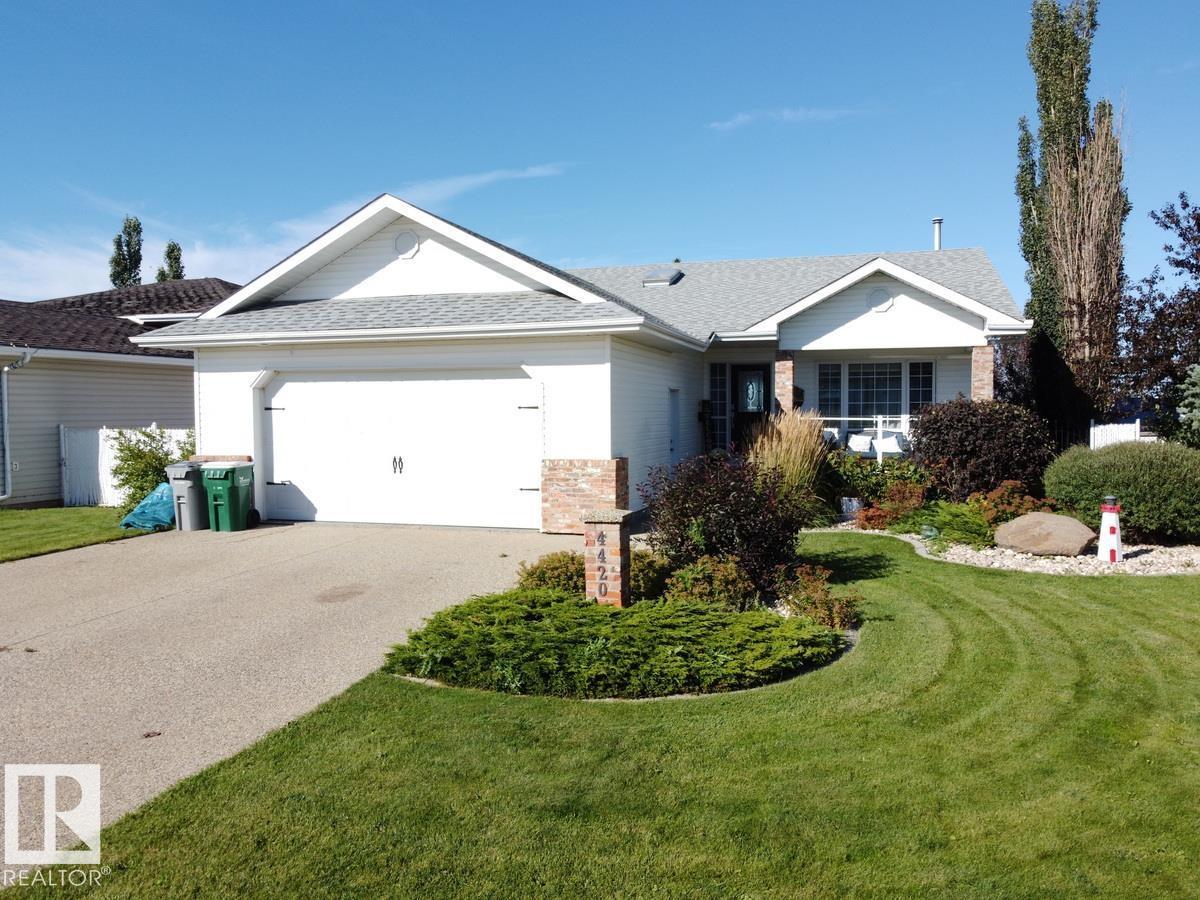 4420 56 AV, lamont, Alberta