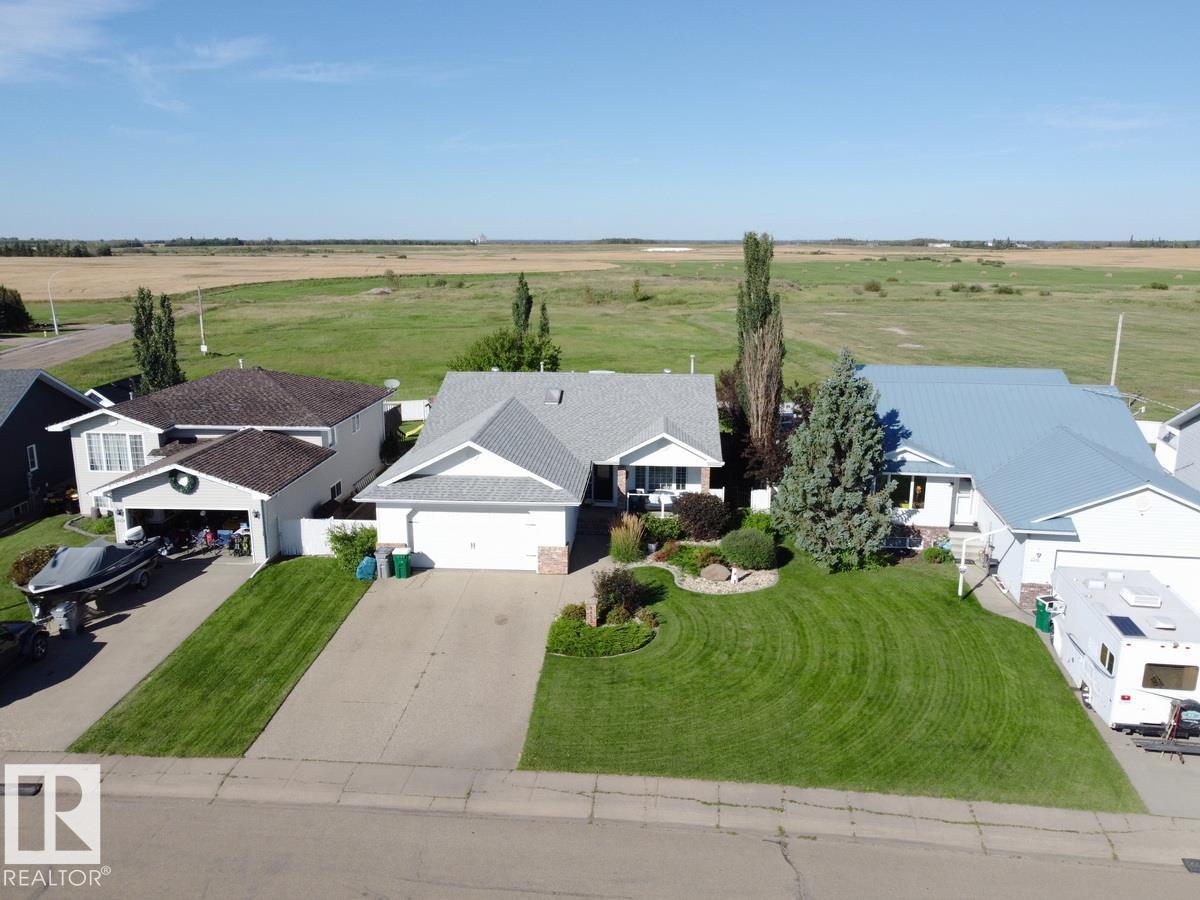 4420 56 Av, Lamont, Alberta  T0B 2R0 - Photo 2 - E4509013