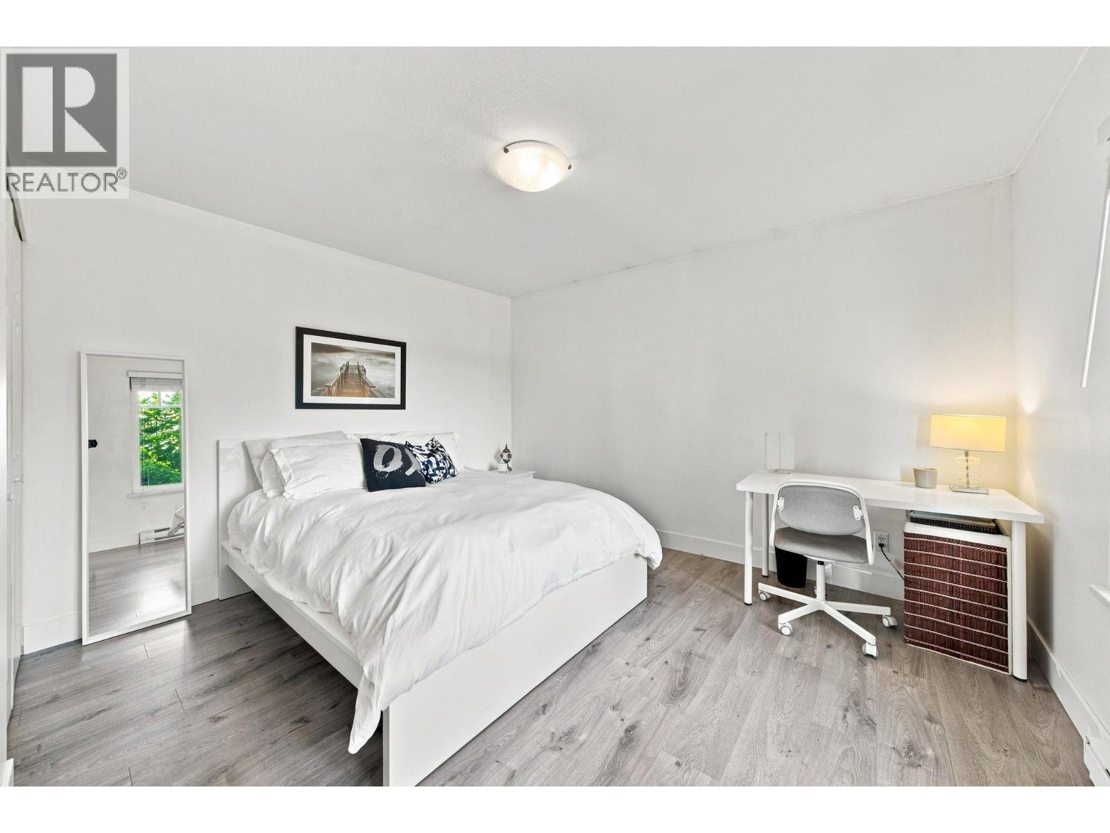 300 E 25th Street, North Vancouver, British Columbia  V7N 1A3 - Photo 15 - R3164981