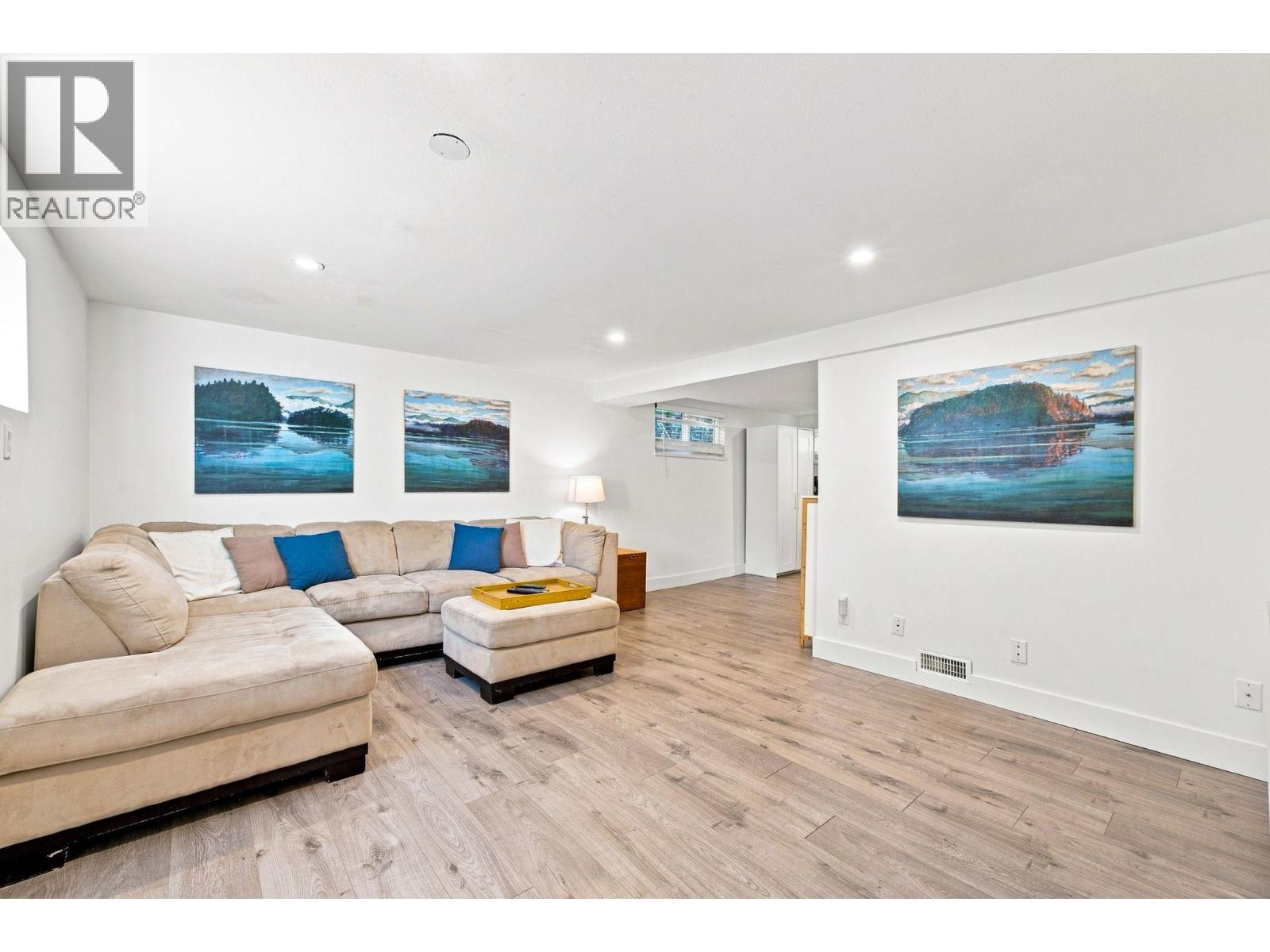 300 E 25th Street, North Vancouver, British Columbia  V7N 1A3 - Photo 19 - R3164981