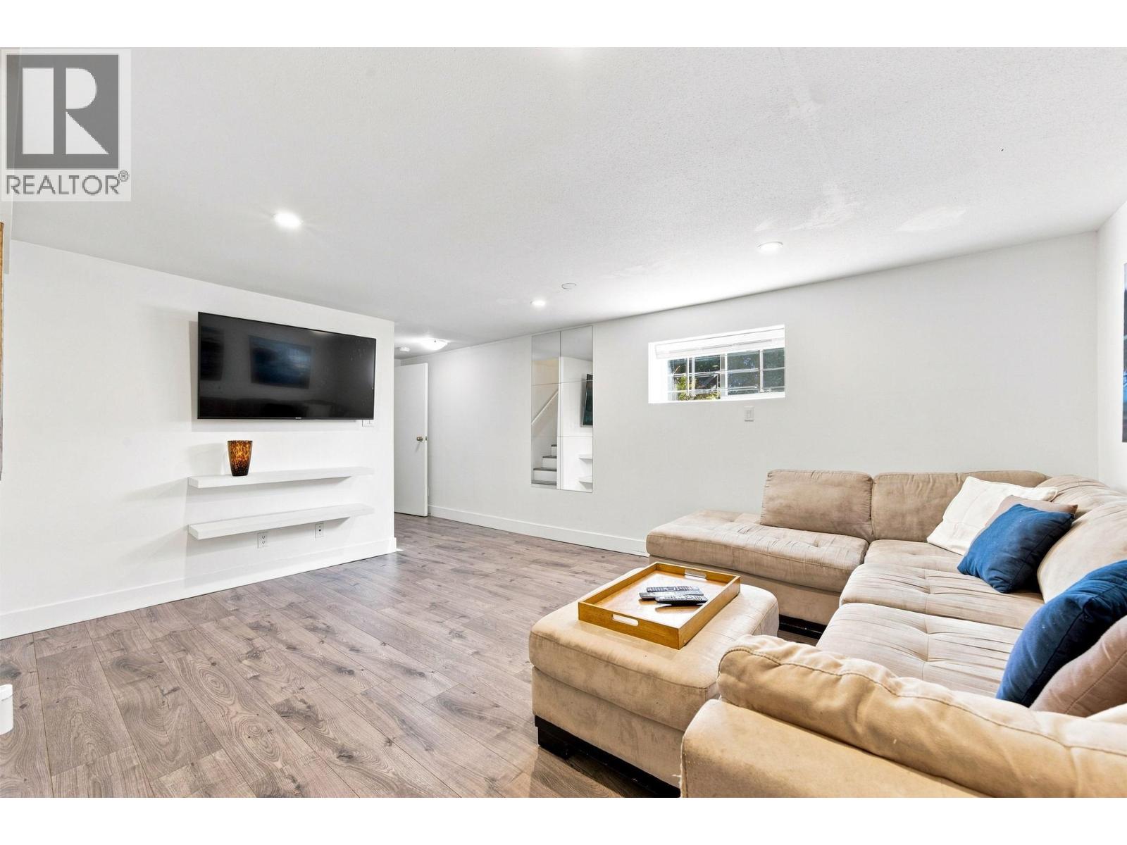 300 E 25th Street, North Vancouver, British Columbia  V7N 1A3 - Photo 20 - R3164981