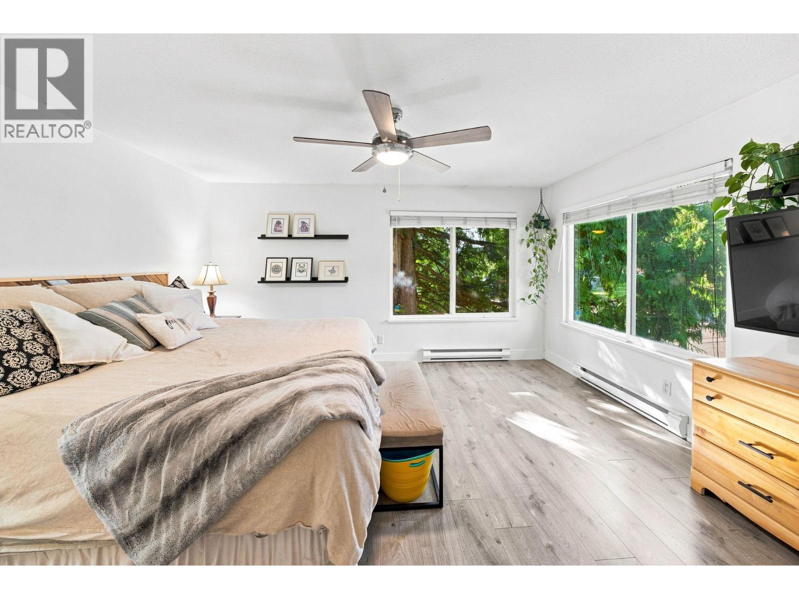 300 E 25th Street, North Vancouver, British Columbia  V7N 1A3 - Photo 9 - R3164981