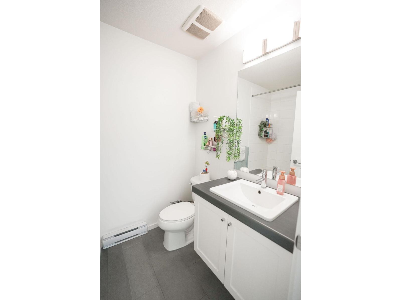 20 14955 60 AVENUE photo 12