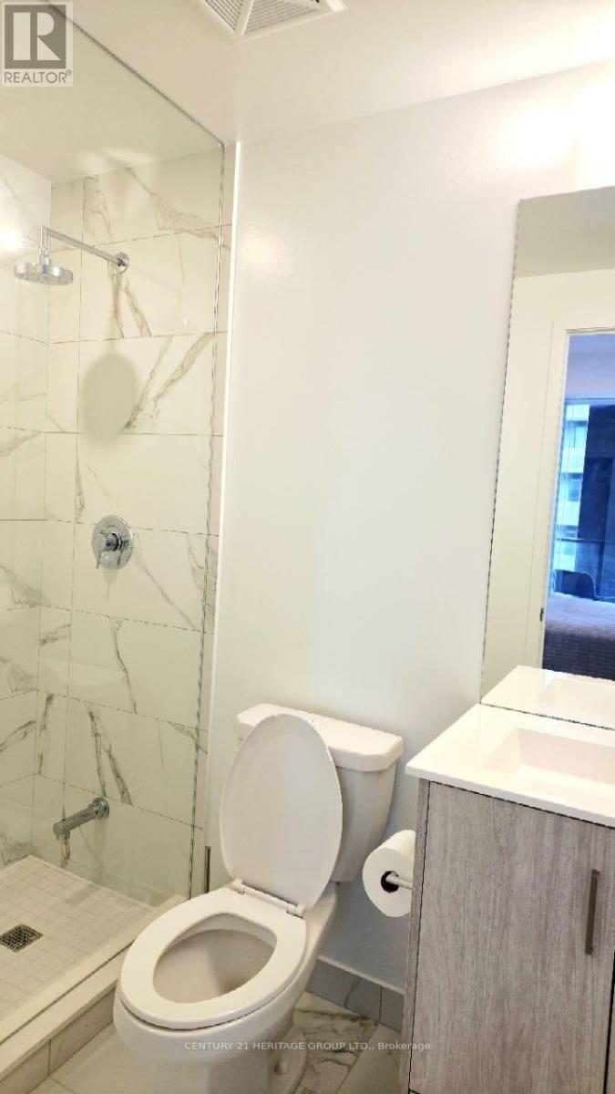 2708 - 180 Front Street E, Toronto, Ontario  M5A 0A9 - Photo 18 - C13792486