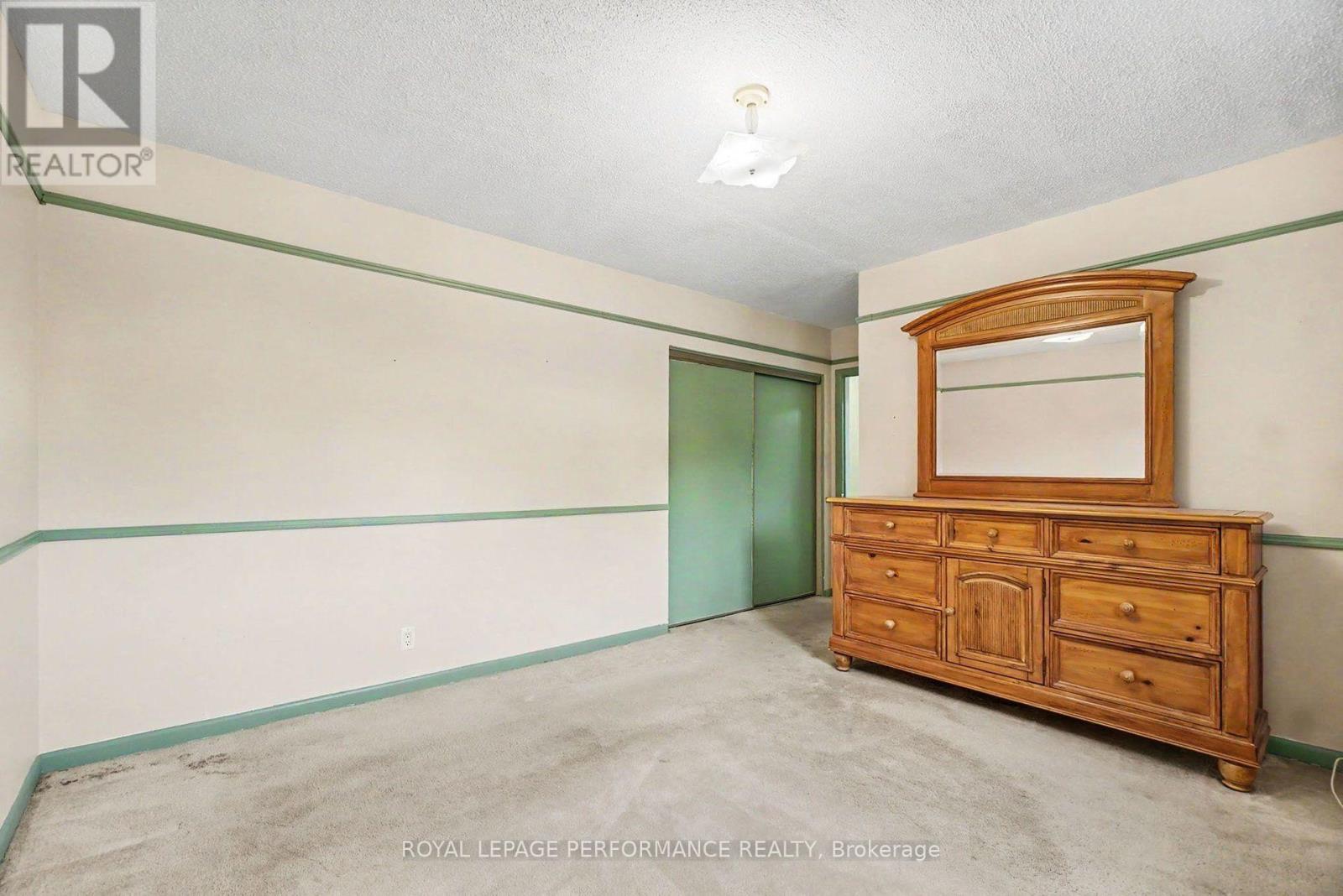 1374 Highgate Road, Ottawa, Ontario  K2C 2Y6 - Photo 11 - X13794482