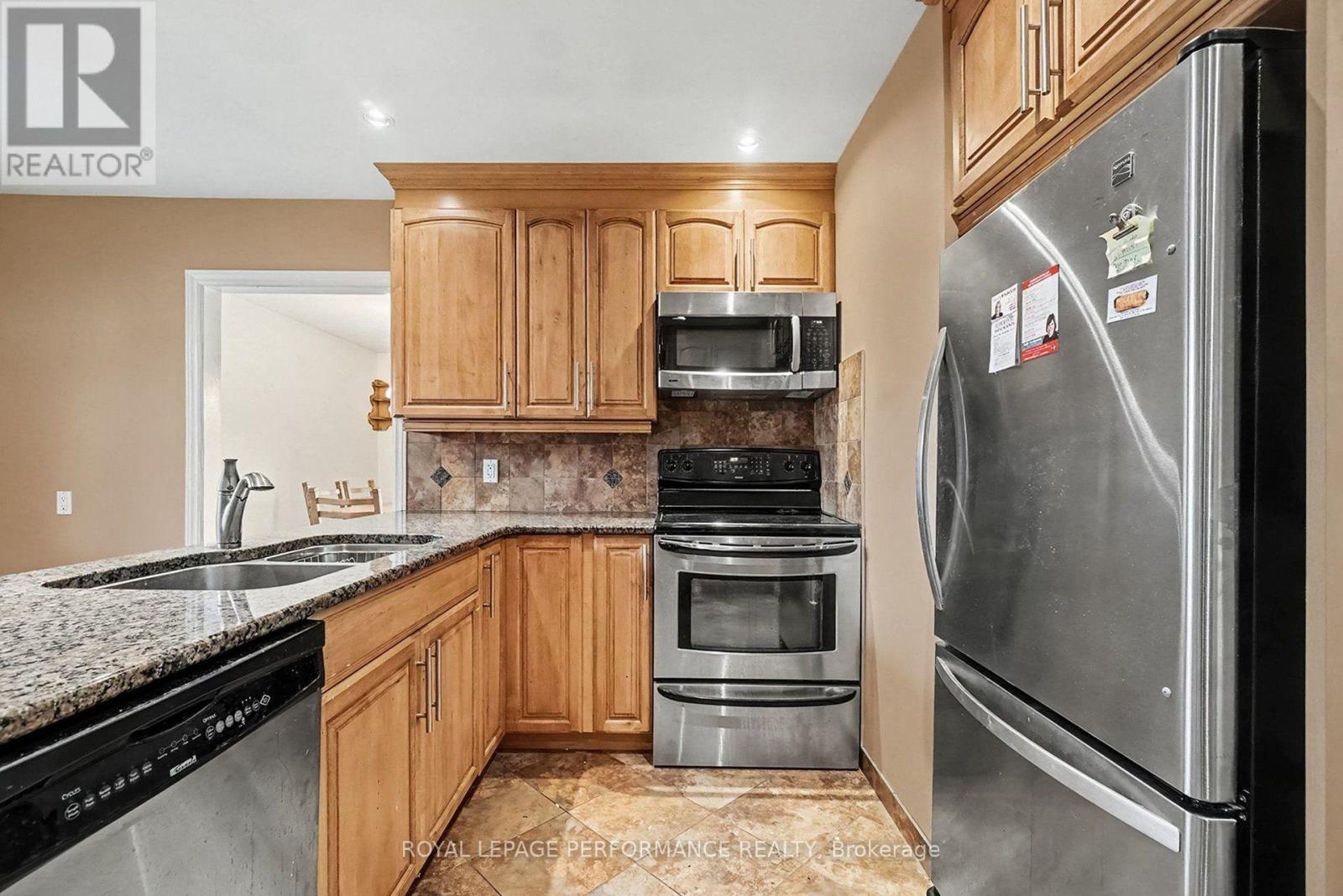 1374 Highgate Road, Ottawa, Ontario  K2C 2Y6 - Photo 8 - X13794482