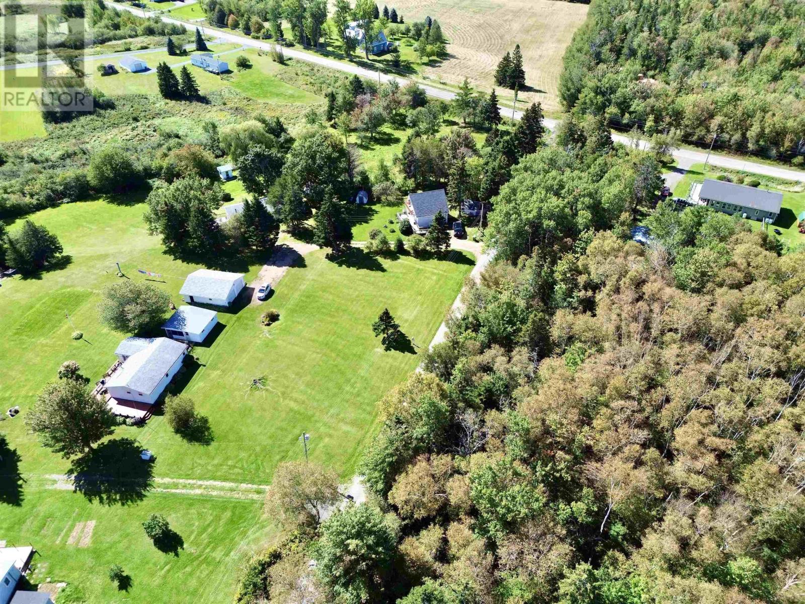 18 Brownell Lane, Amherst Shore, Nova Scotia  B0L 1E0 - Photo 2 - 202623544