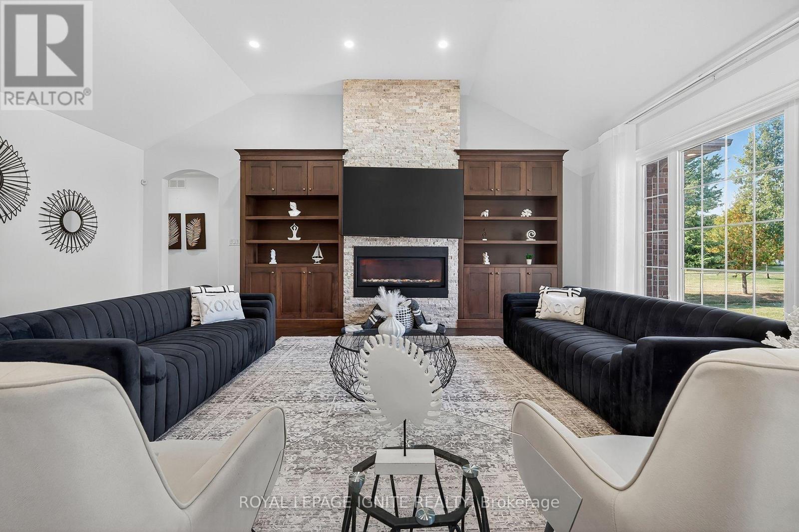 4659 Lobsinger Line, Wellesley, Ontario  N0B 2M0 - Photo 6 - X13794486