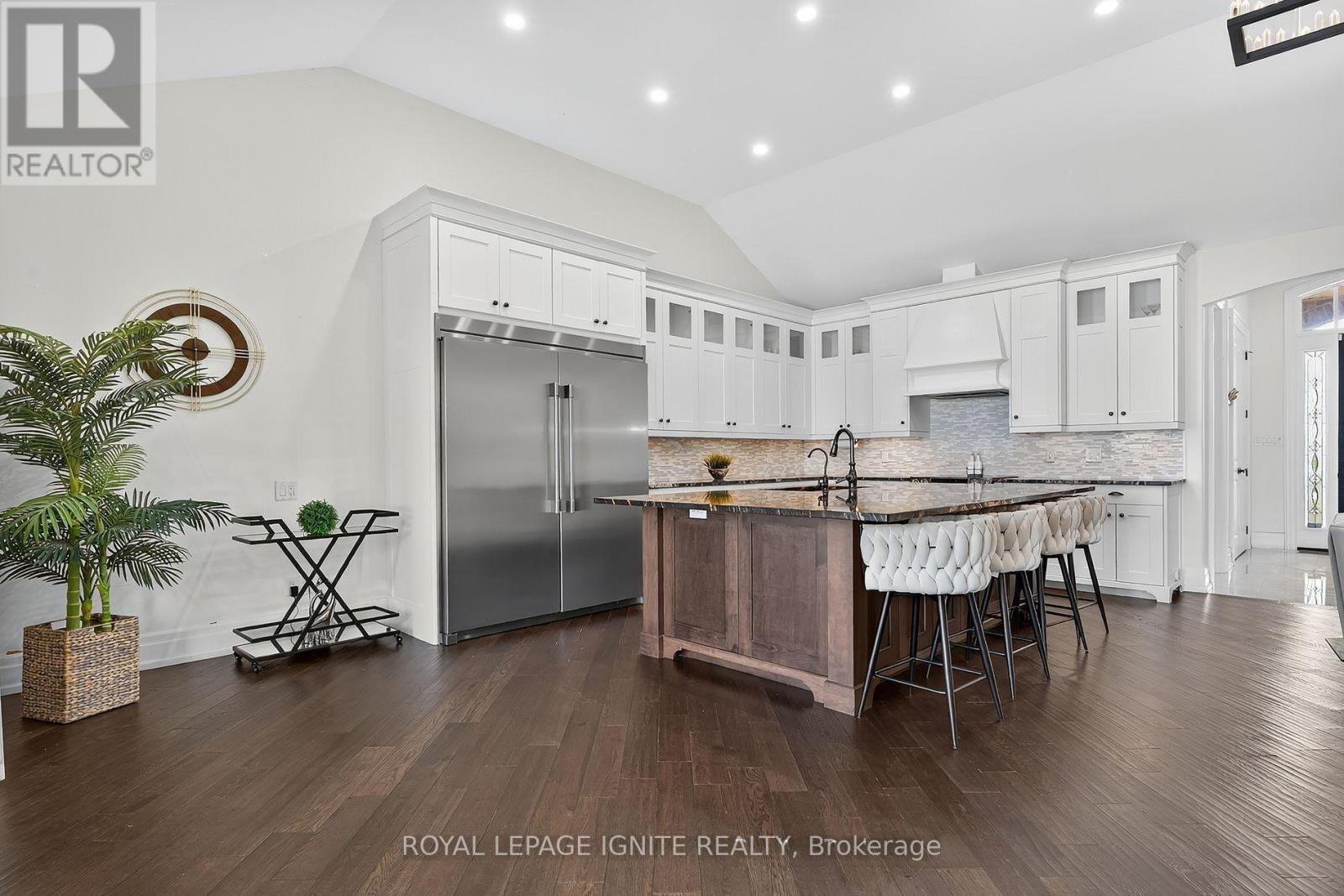 4659 Lobsinger Line, Wellesley, Ontario  N0B 2M0 - Photo 9 - X13794486