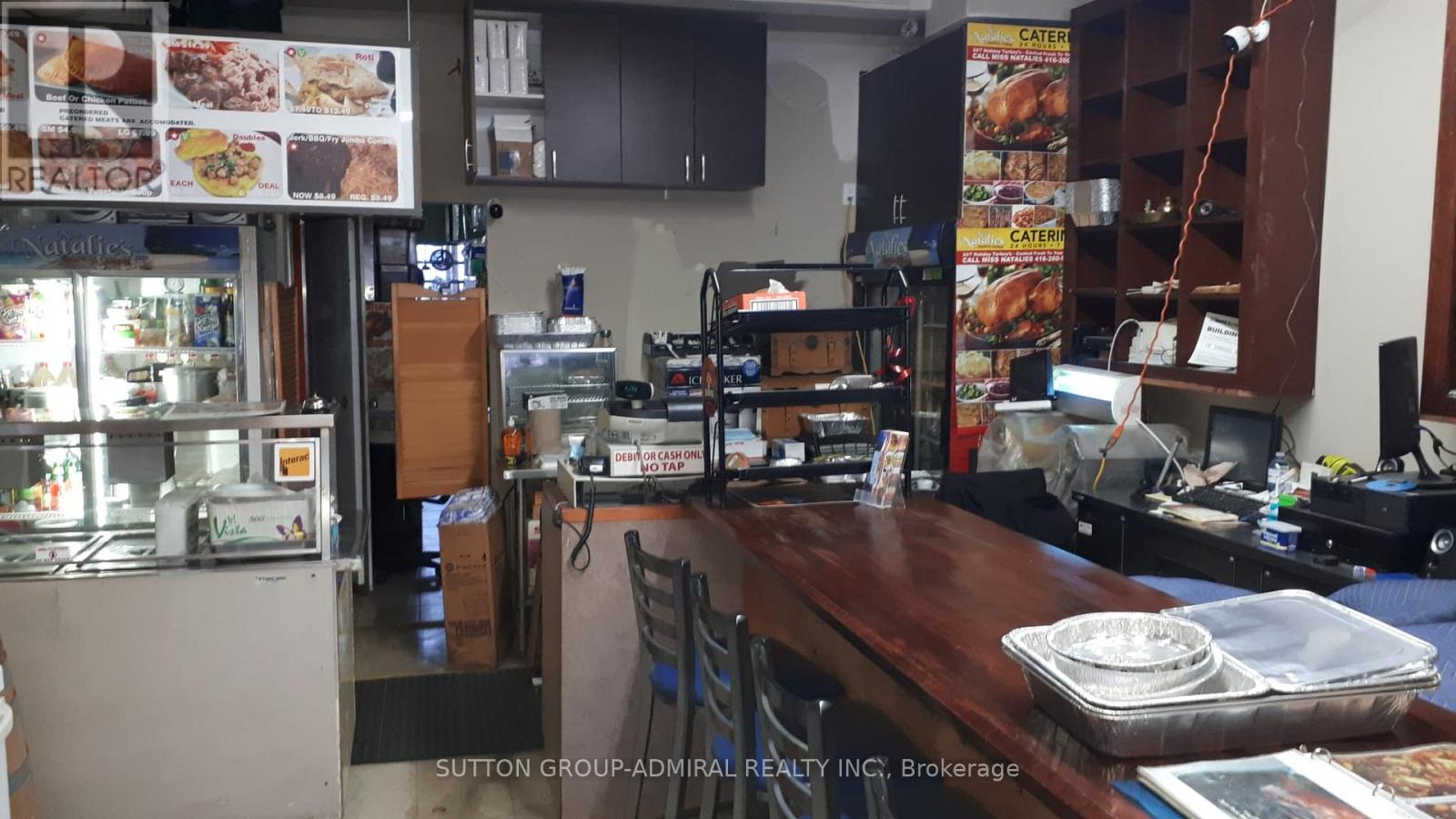 5118 Dundas Street W, Toronto, Ontario  M9A 1C2 - Photo 5 - W13793354