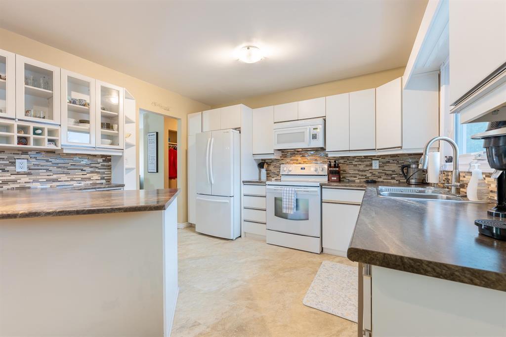 46 Laval Drive, Winnipeg, Manitoba R3T 2X7 - Photo 8 - 202623365