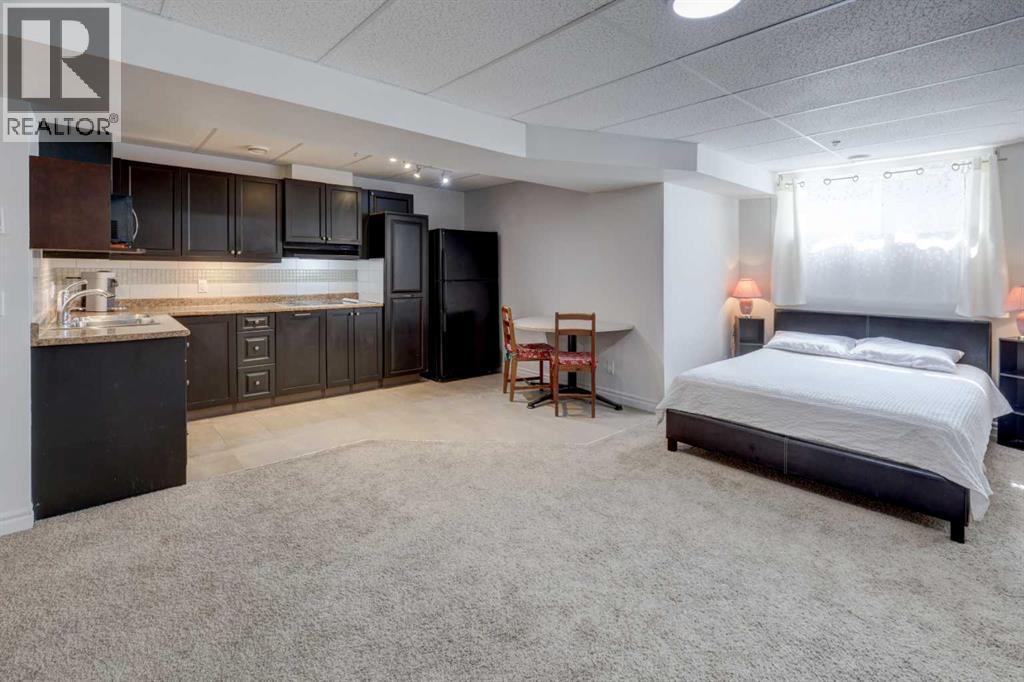 5 Covecreek Mews NE, Calgary, Alberta T3K 0V8 - Photo 32 - A2324736