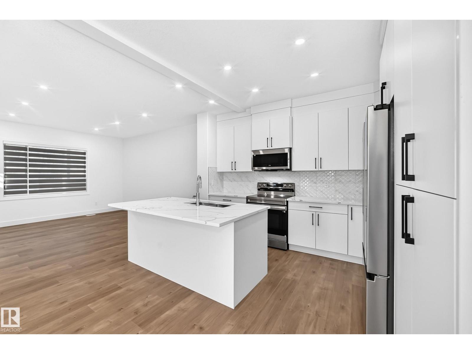 12411 86 St NW, Edmonton, Alberta T5B 3L3 - Photo 11 - E4505070