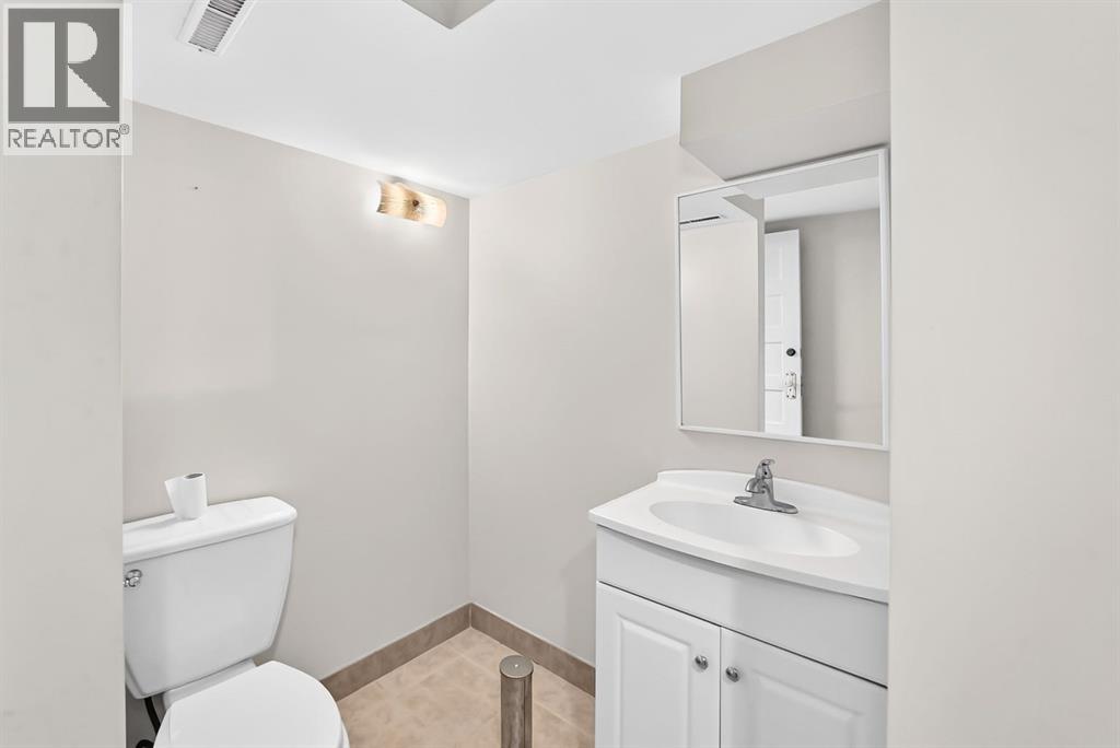466 22 Avenue NW, Calgary, Alberta  T2M 1N3 - Photo 24 - A2344953