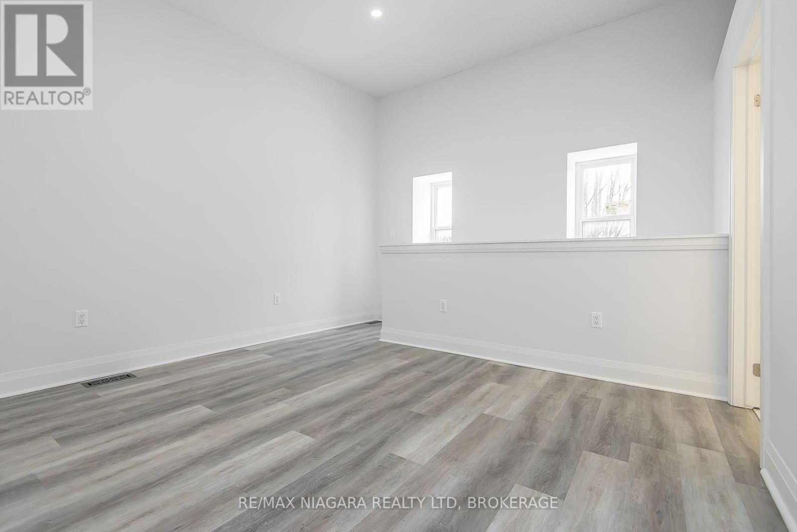 120 Main Street W, Port Colborne, Ontario  L3K 3V2 - Photo 15 - X13794530