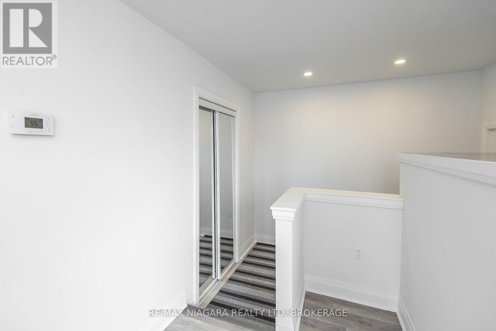 120 Main Street W, Port Colborne, Ontario  L3K 3V2 - Photo 2 - X13794530