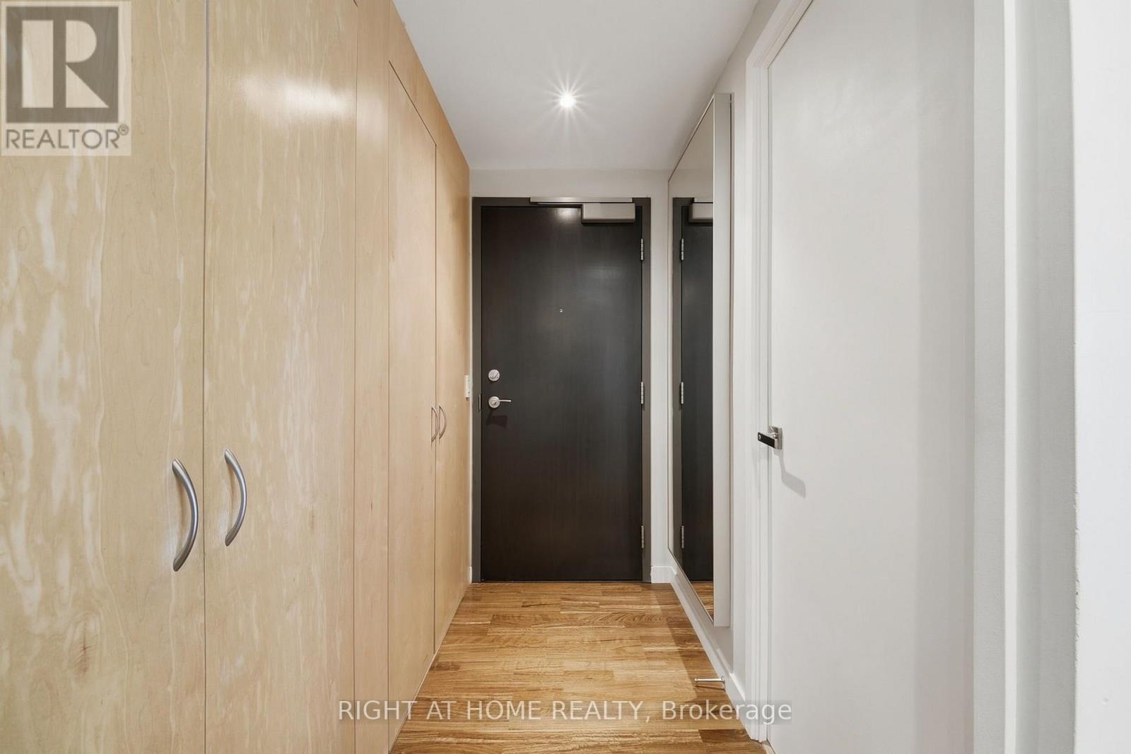 1908 - 285 Mutual Street, Toronto, Ontario  M4Y 3C5 - Photo 20 - C13794546