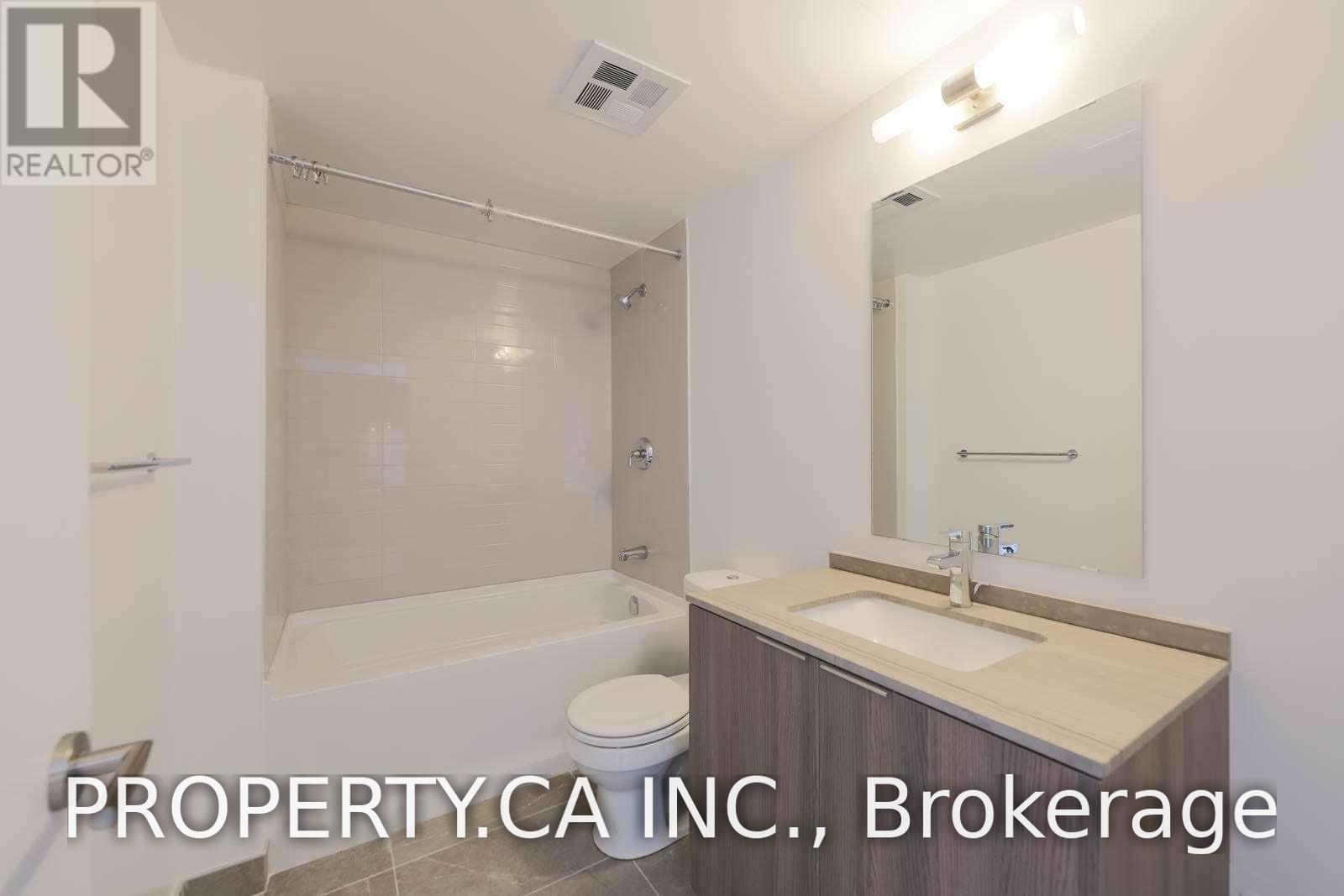 5209 - 11 Wellesley Street, Toronto, Ontario  M4Y 1E8 - Photo 6 - C13794566