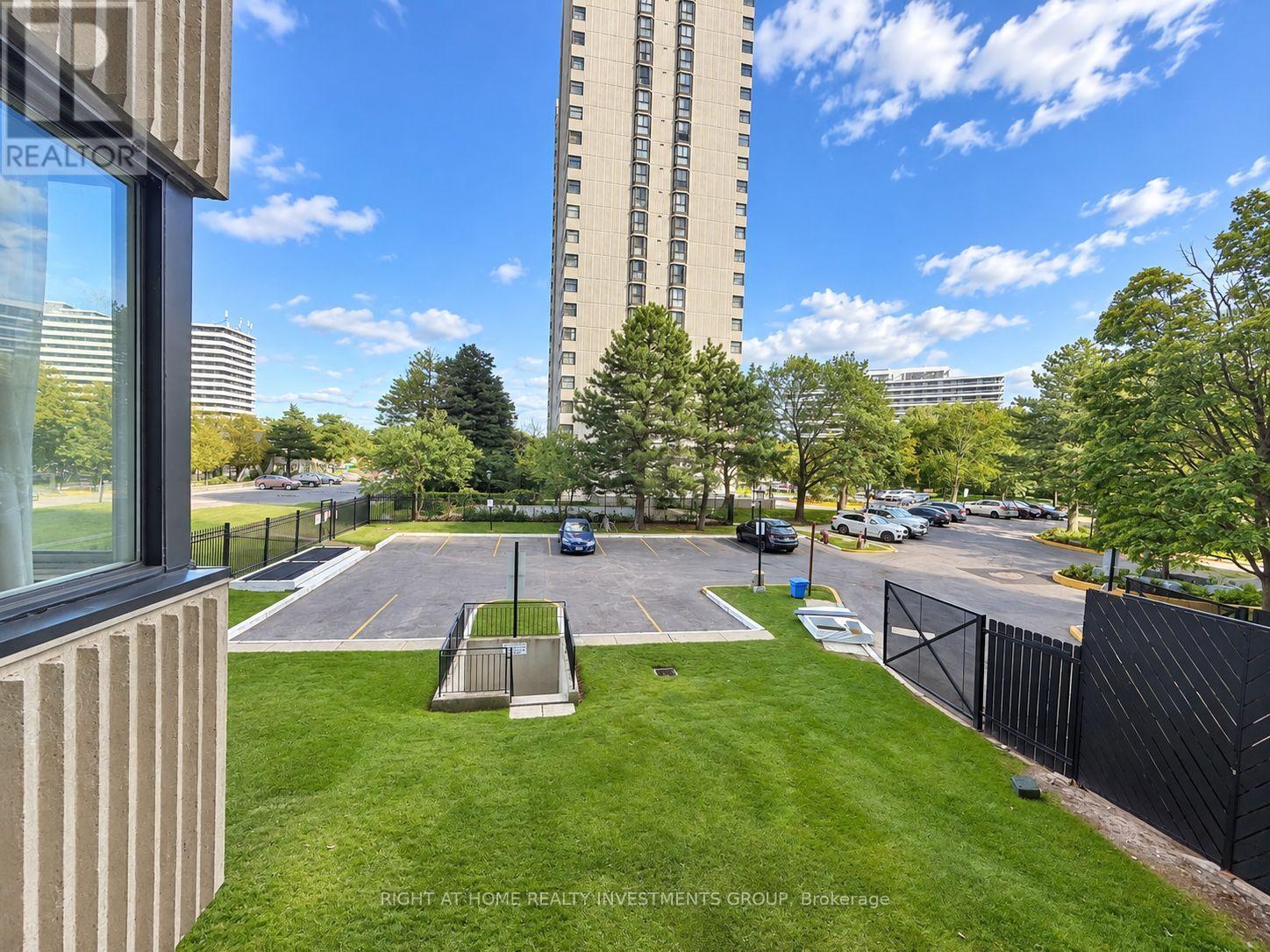 203 - 80 Antibes Drive, Toronto, Ontario  M2R 3N5 - Photo 14 - C13794572