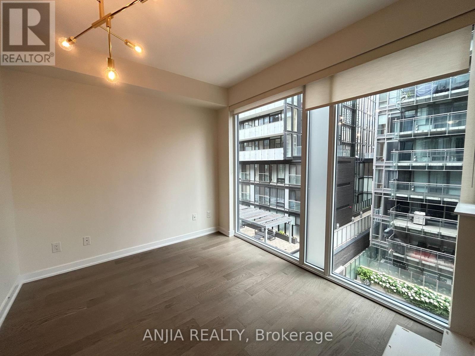 409 - 17 Dundonald Street, Toronto, Ontario  M4Y 1K3 - Photo 7 - C13794582