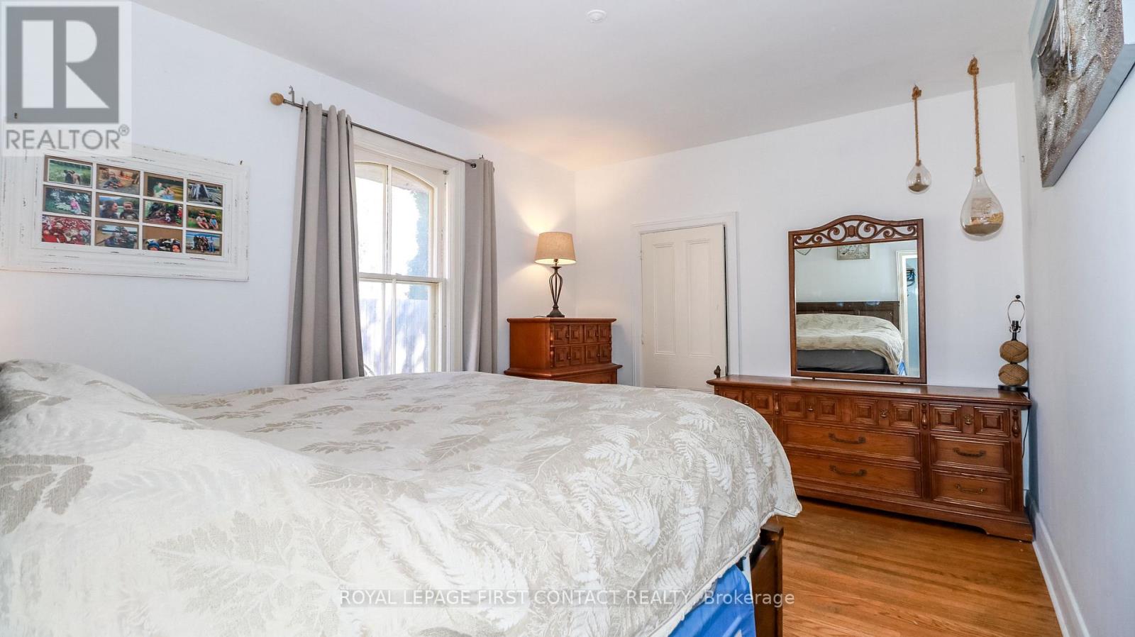 121 Mulcaster Street, Barrie (Codrington), Ontario  L4M 3M8 - Photo 13 - S13794532