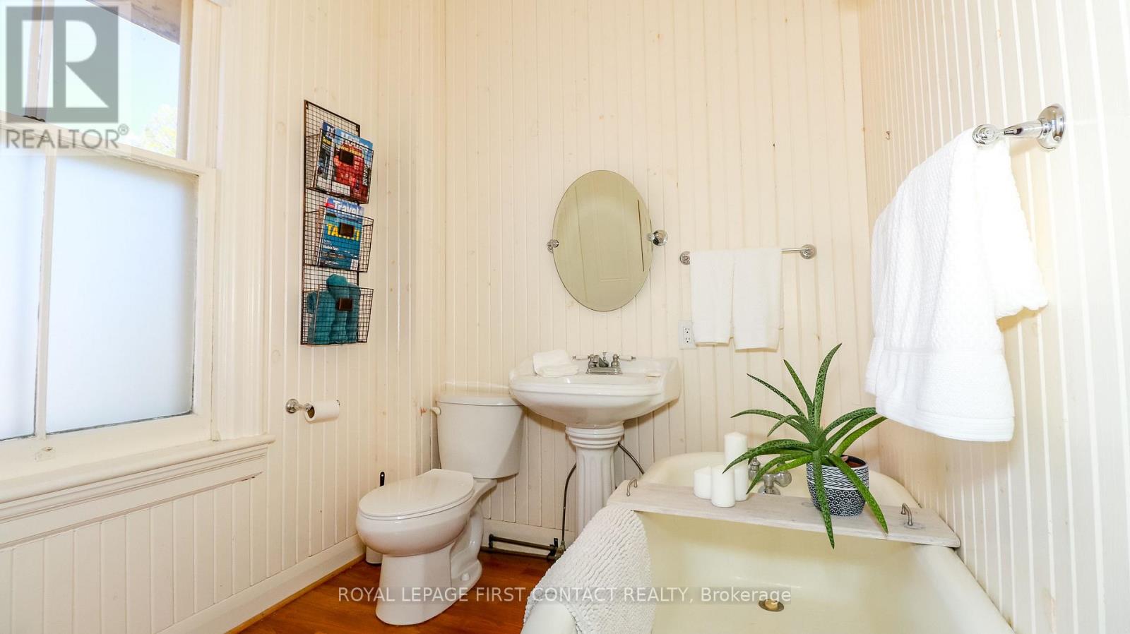 121 Mulcaster Street, Barrie (Codrington), Ontario  L4M 3M8 - Photo 22 - S13794532