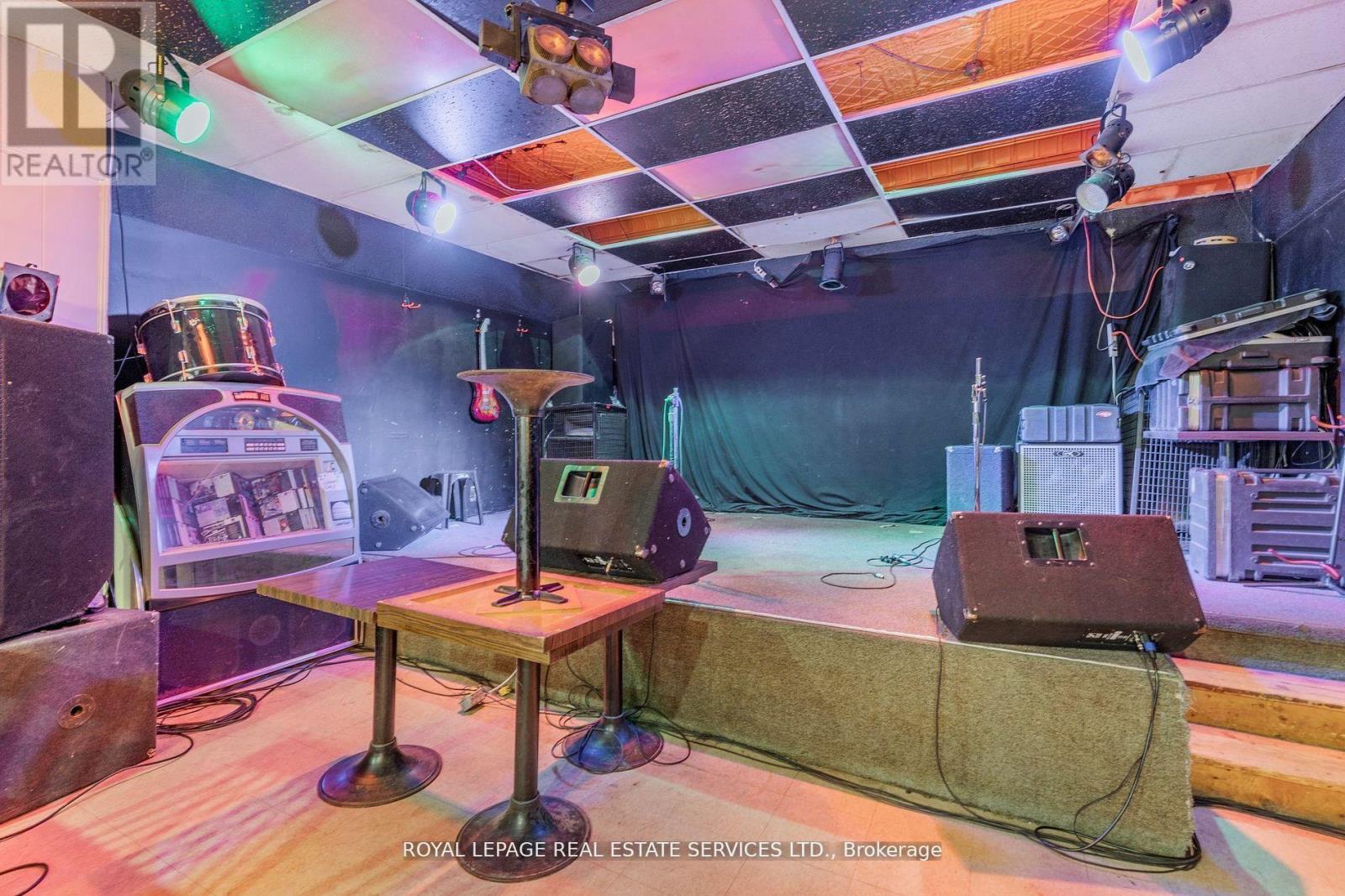 13 Queen Street W, Springwater, Ontario  L0L 1P0 - Photo 8 - S13794584
