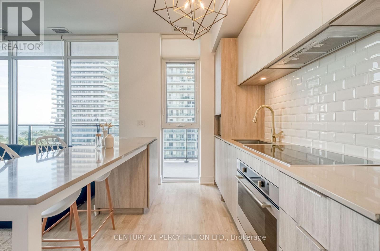 1207 - 70 Annie Craig Drive, Toronto, Ontario  M8V 0G2 - Photo 8 - W13794588