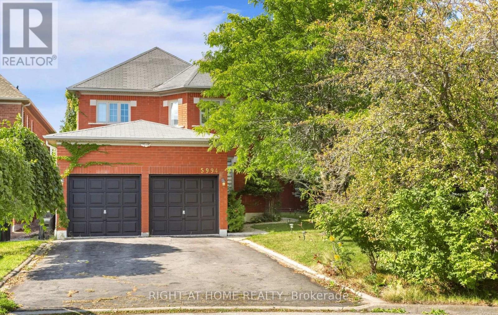 5994 TWEED COURT, Mississauga, Ontario