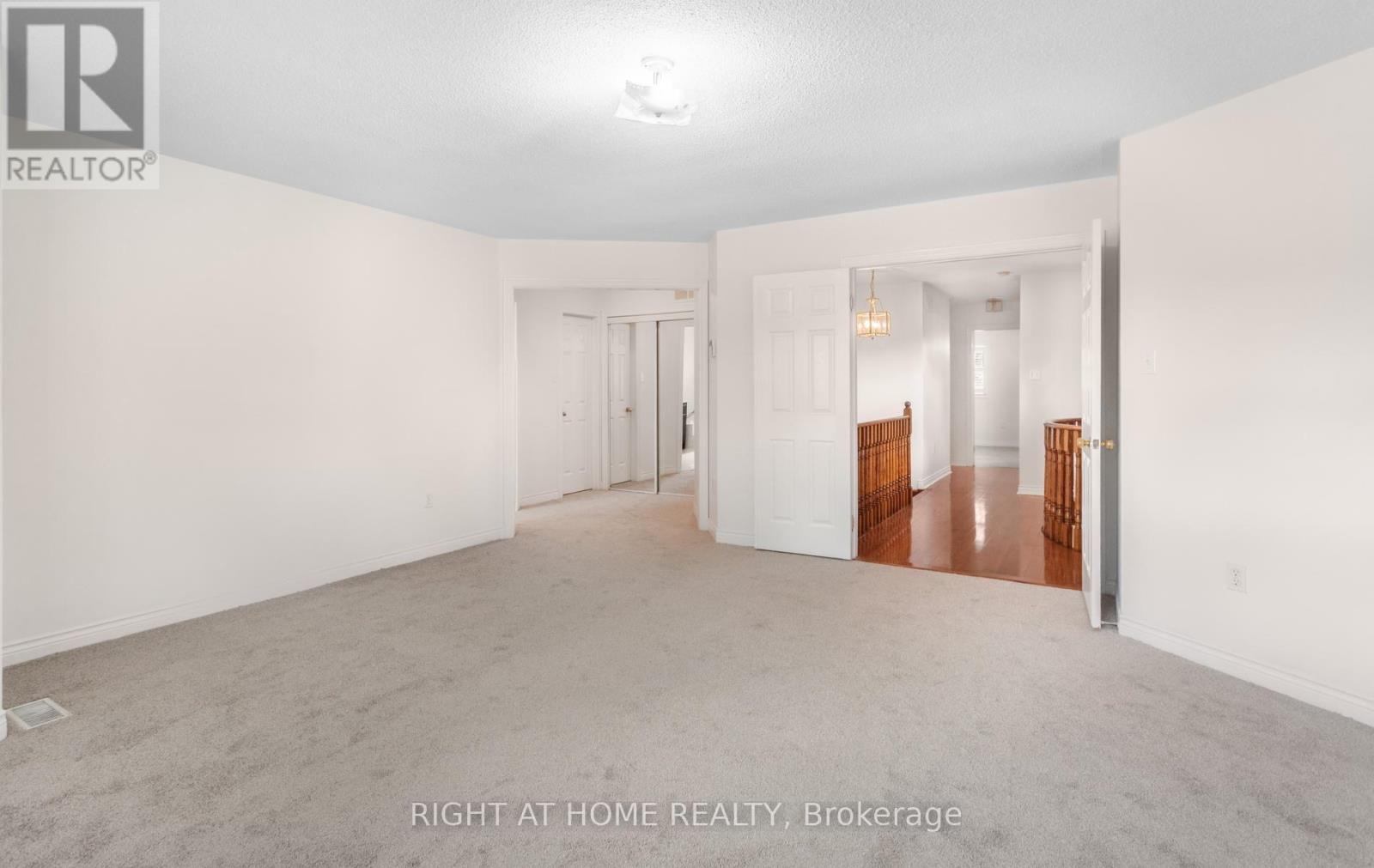 5994 Tweed Court, Mississauga, Ontario  L5M 5S6 - Photo 27 - W13794590
