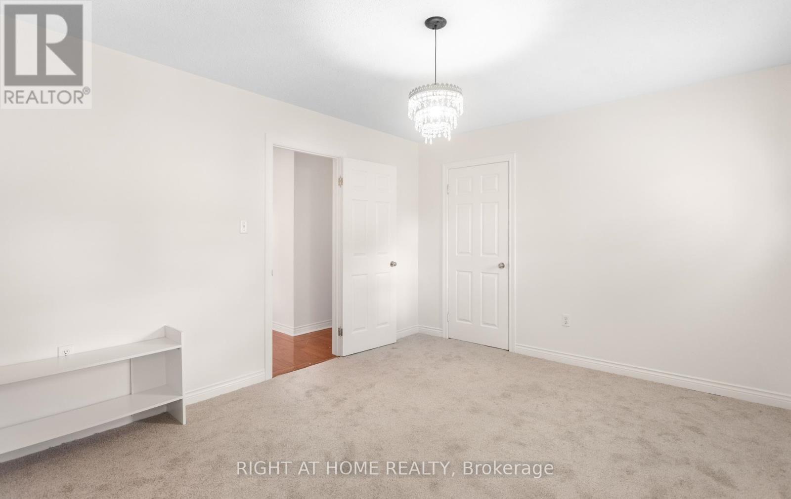 5994 Tweed Court, Mississauga, Ontario  L5M 5S6 - Photo 32 - W13794590