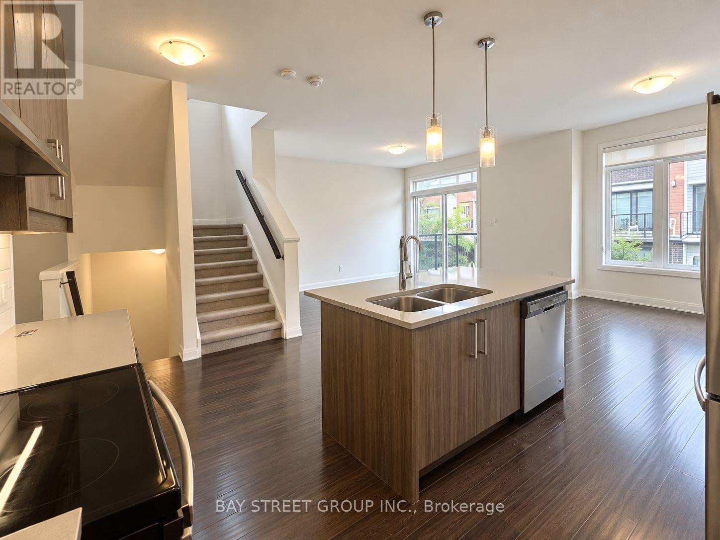 106 - 3260 Singleton Avenue, London South, Ontario N6L 0E7 - Photo 5 - X13717122