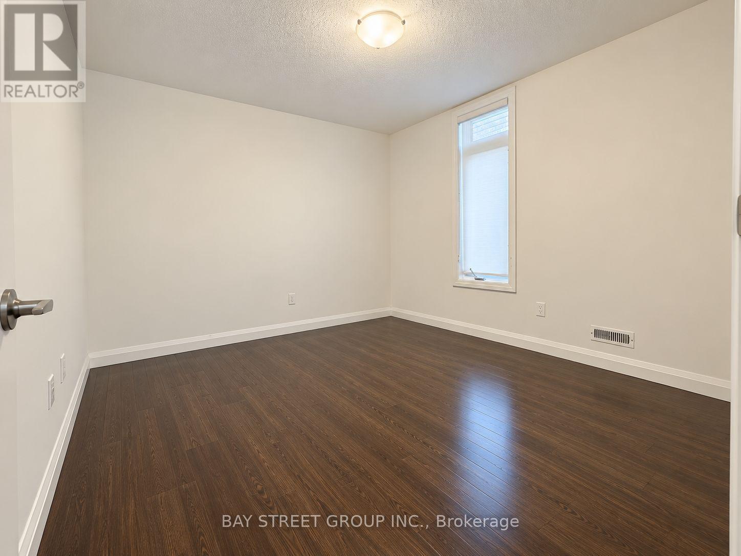 106 - 3260 Singleton Avenue, London South, Ontario N6L 0E7 - Photo 4 - X13717122