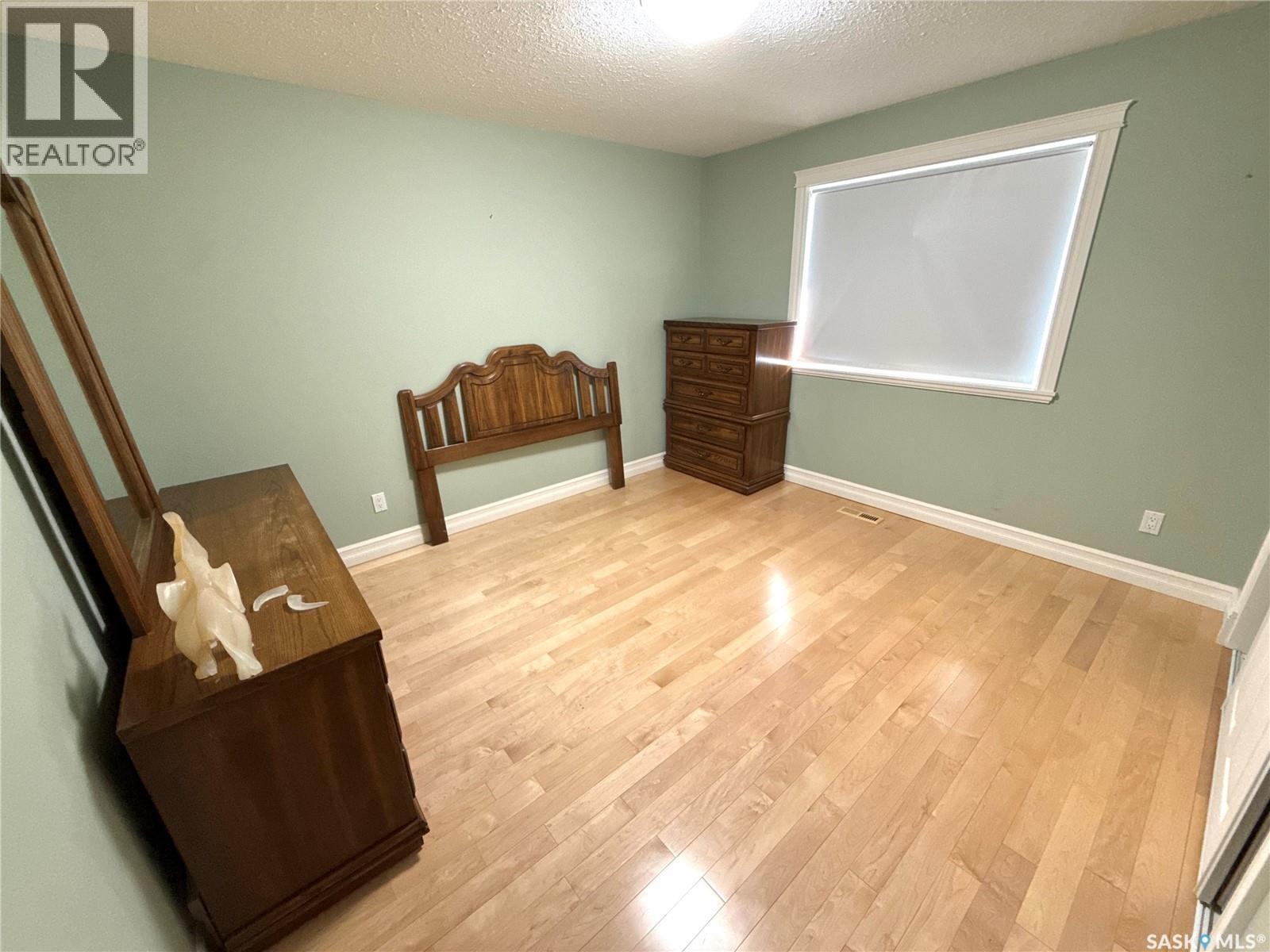 2502 Blue Jay CRESCENT photo 27