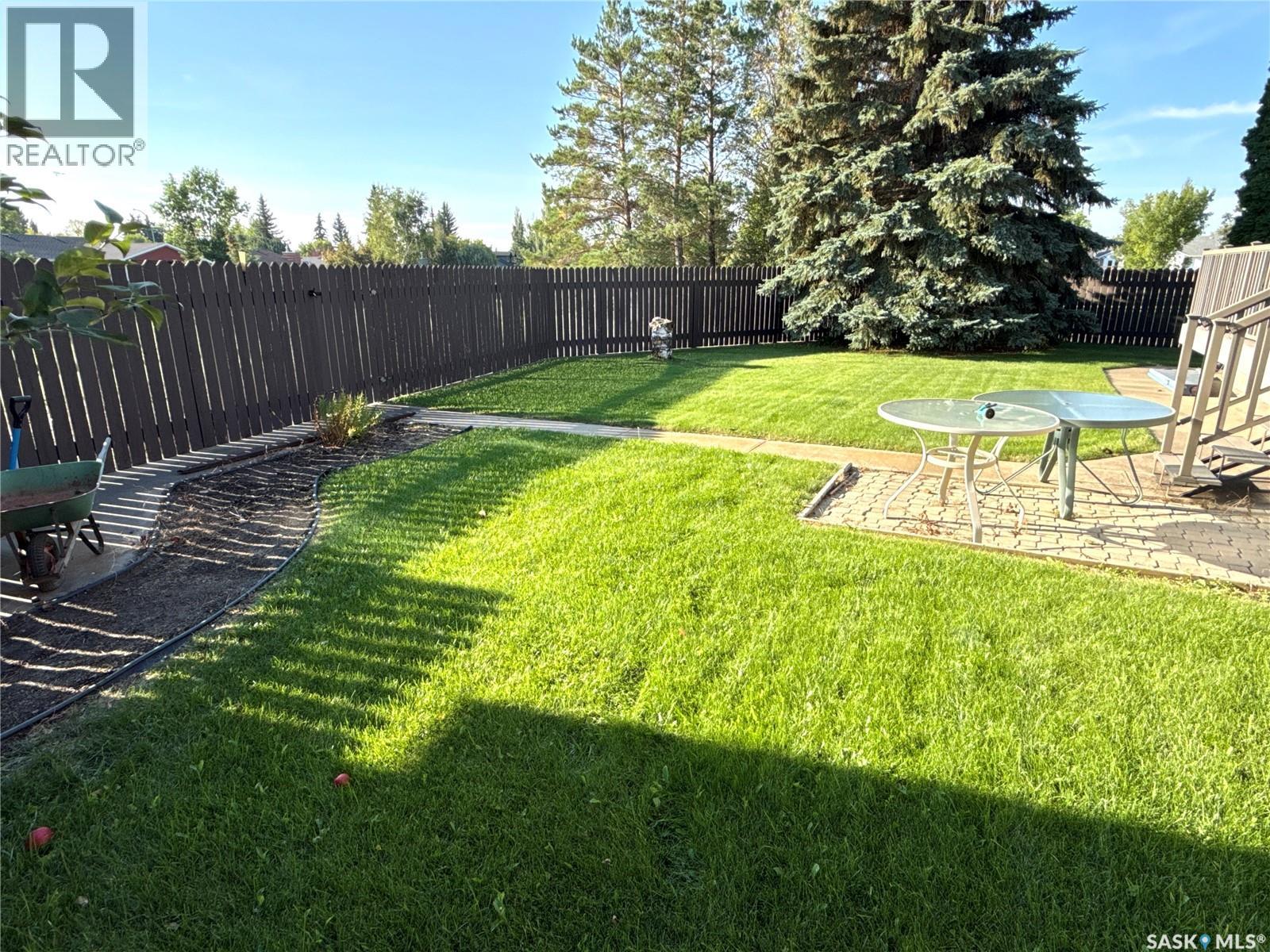 2502 Blue Jay CRESCENT photo 5