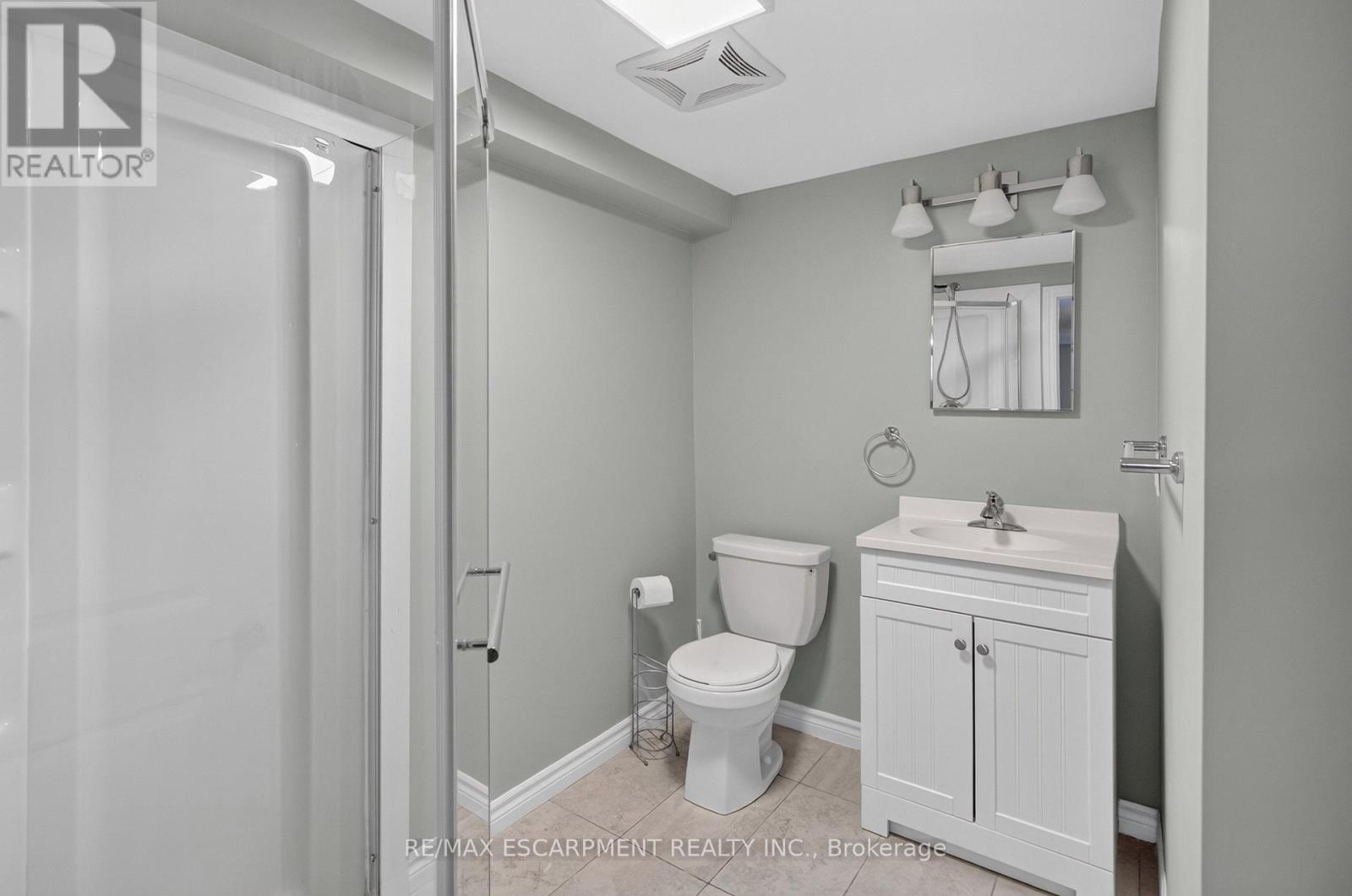 2 (Lower) - 294 Jones Road, Hamilton, Ontario  L8E 5L8 - Photo 11 - X13794554