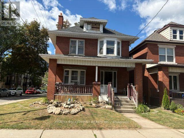 38 SPADINA AVENUE, Hamilton, Ontario