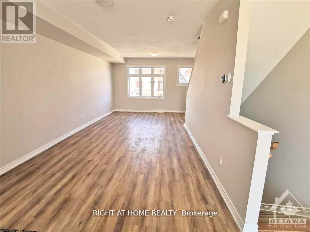 1414 Hemlock Road, Ottawa, Ontario  K1K 5A8 - Photo 10 - X13789226