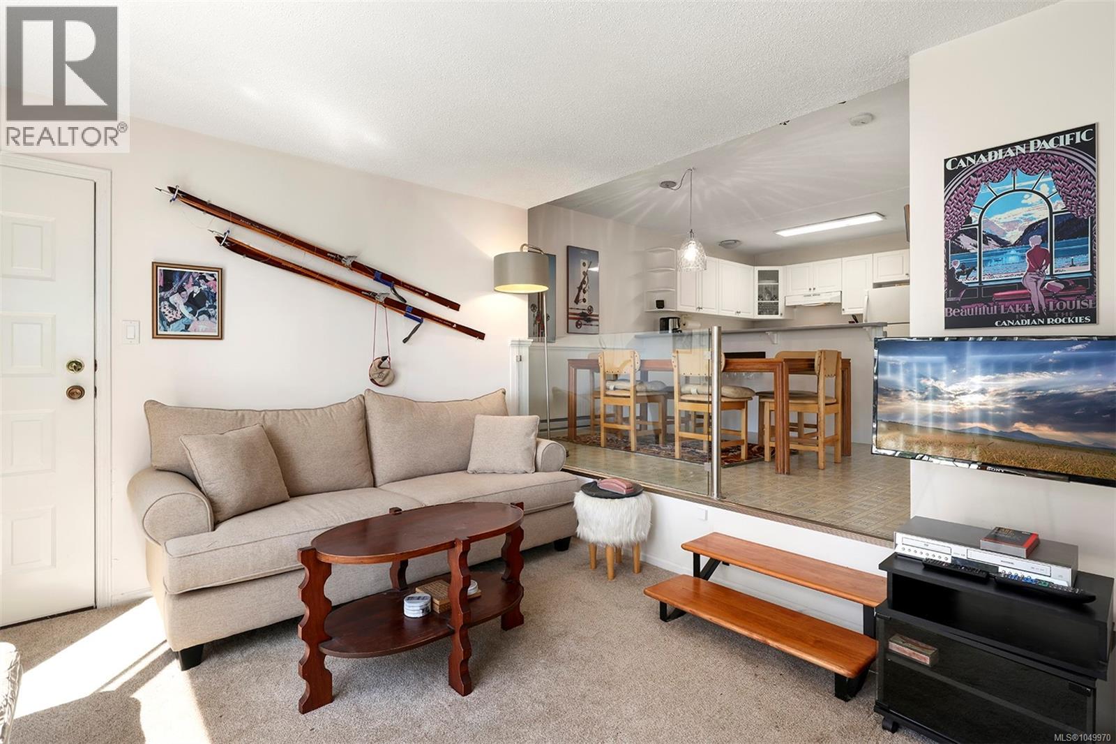 1 687 Castle Crag Cres, Courtenay, British Columbia  V9J 1L0 - Photo 4 - 1049970