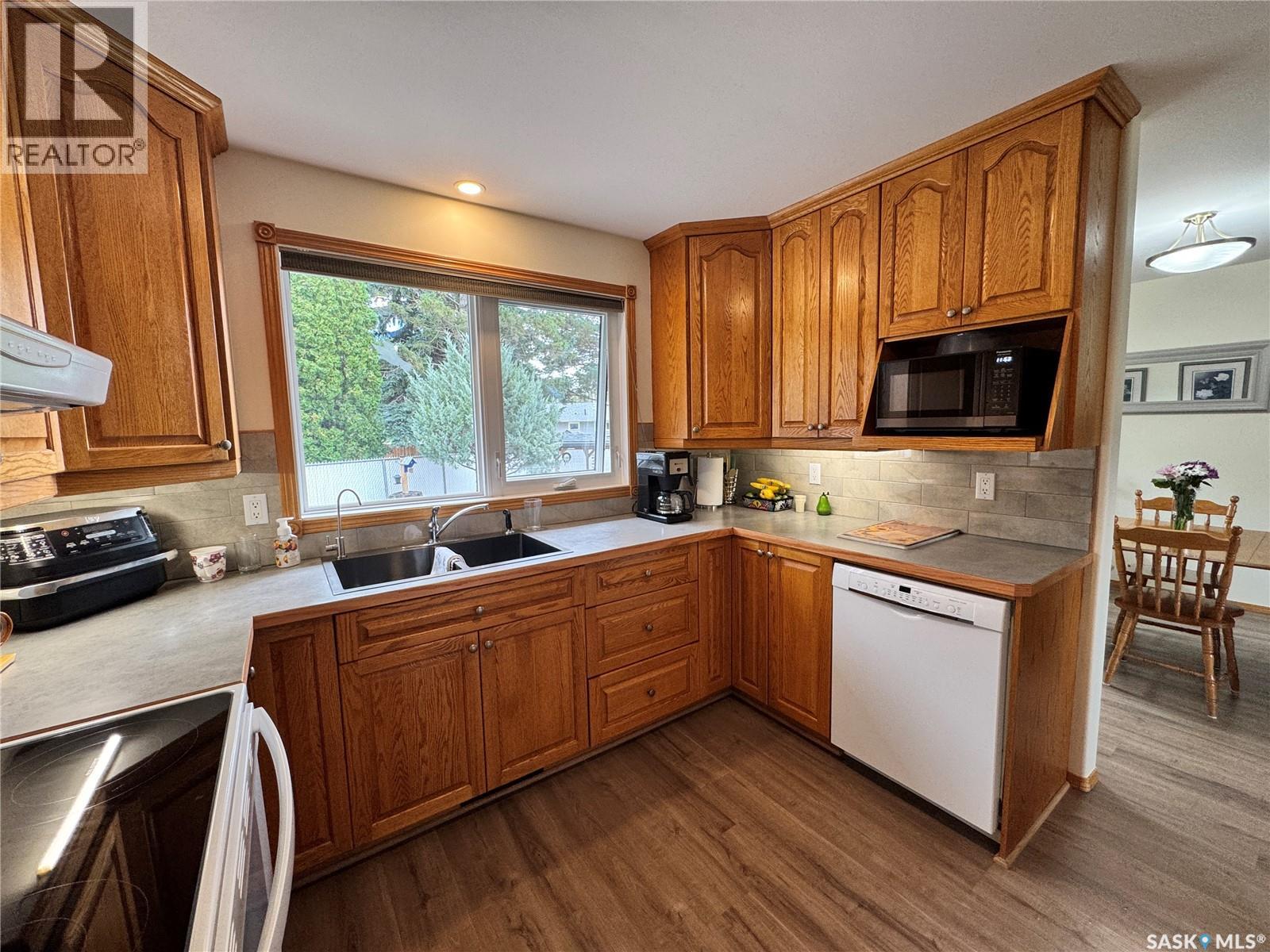 616 8th Avenue W, Biggar, Saskatchewan  S0K 0M0 - Photo 8 - SK048677
