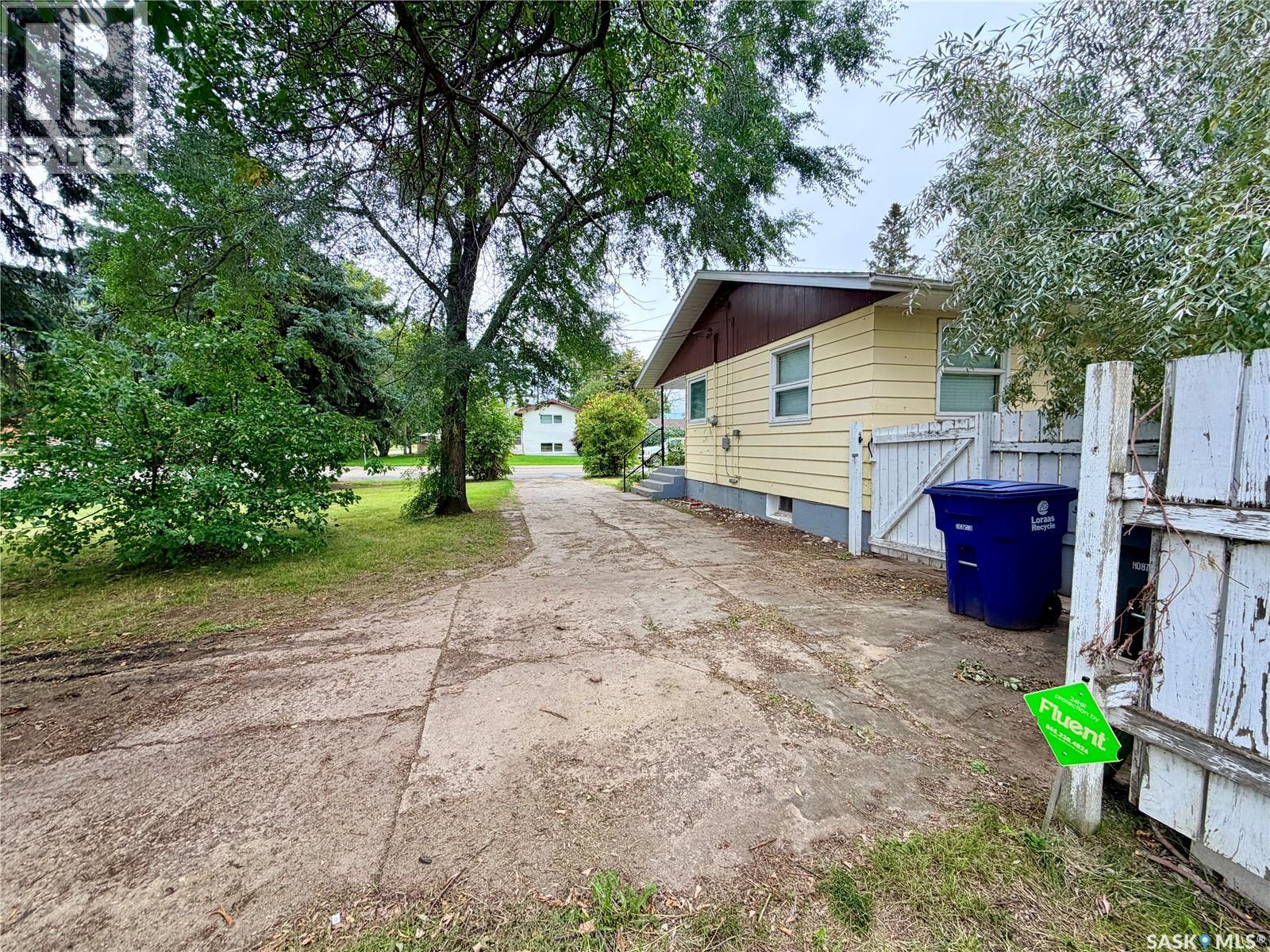 6011 5th Street W, Rosthern, Saskatchewan  S0K 2H0 - Photo 10 - SK048669