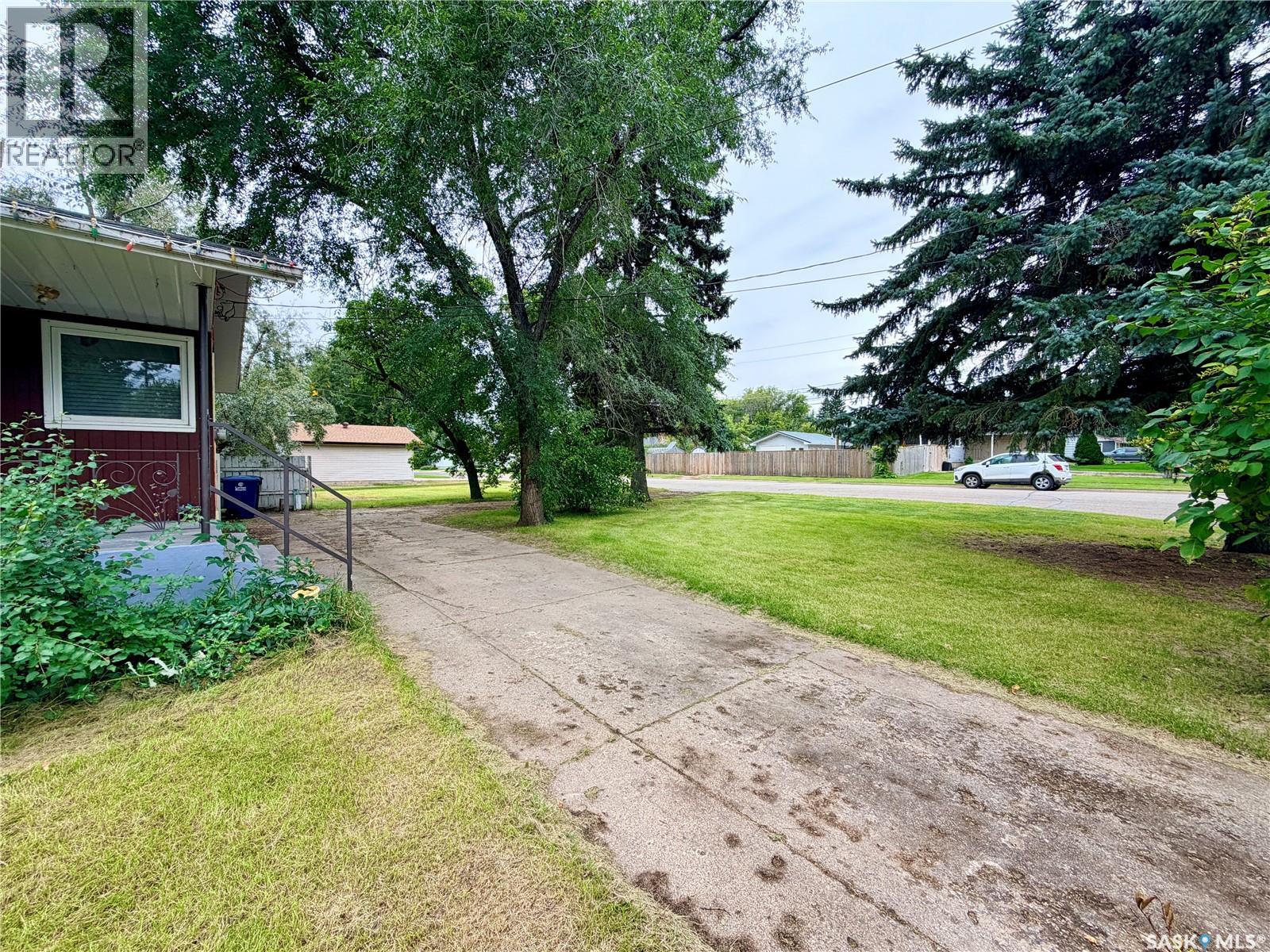 6011 5th Street W, Rosthern, Saskatchewan  S0K 2H0 - Photo 9 - SK048669