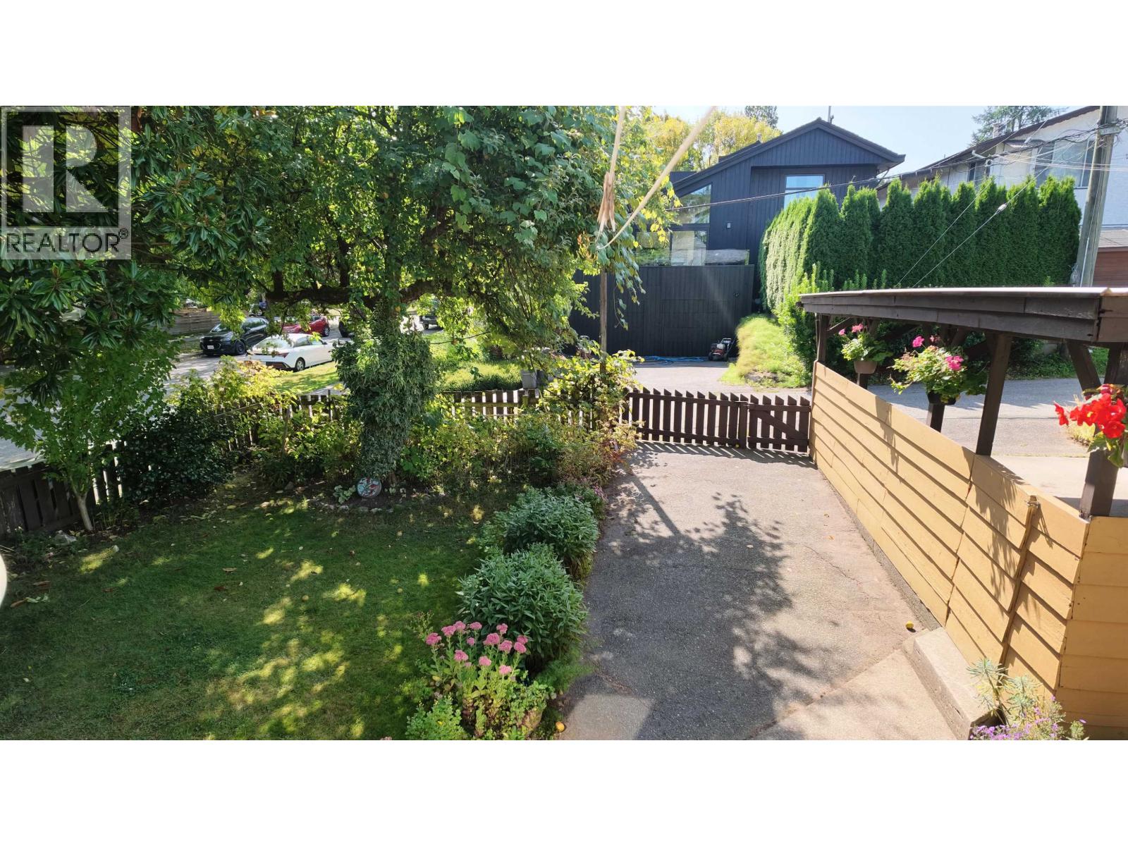 492 Aubrey Place, Vancouver, British Columbia  V5V 2T6 - Photo 33 - R3164894