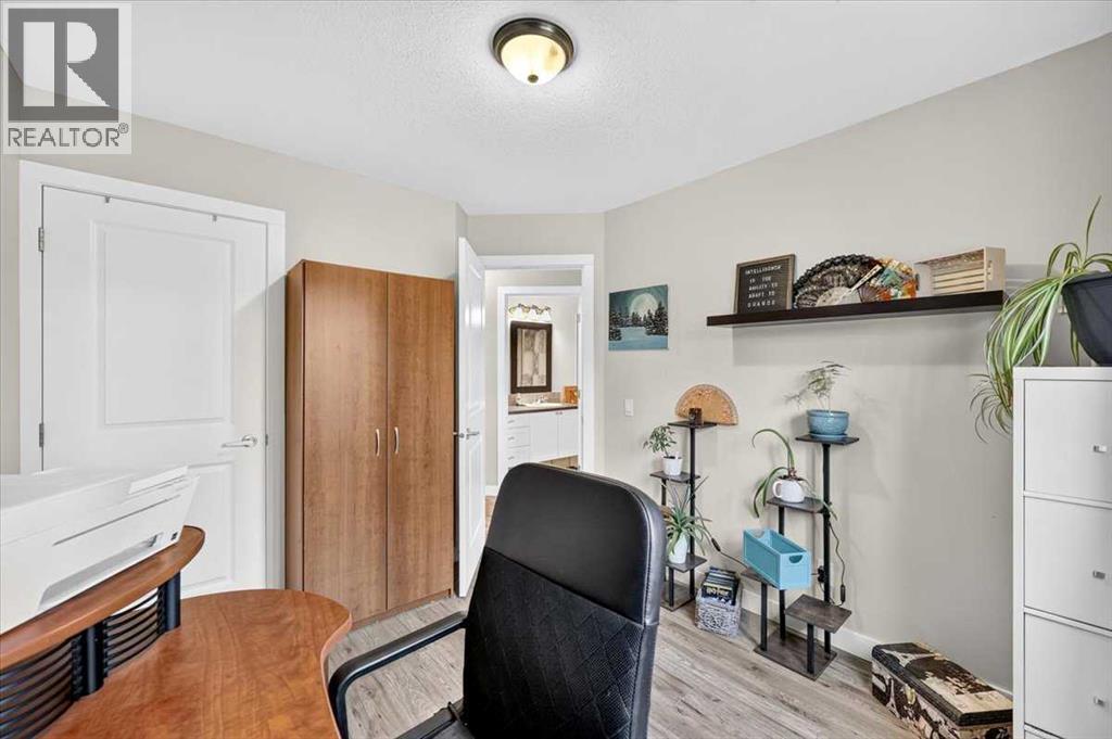 781 Stonehaven Drive photo 24