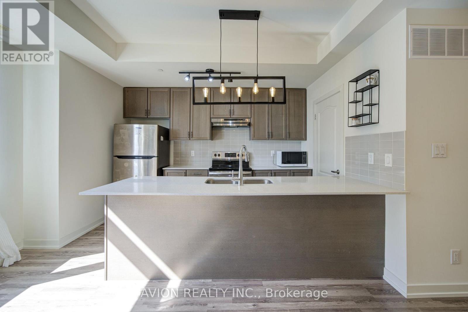83 - 370 RED MAPLE ROAD, Richmond Hill, Ontario