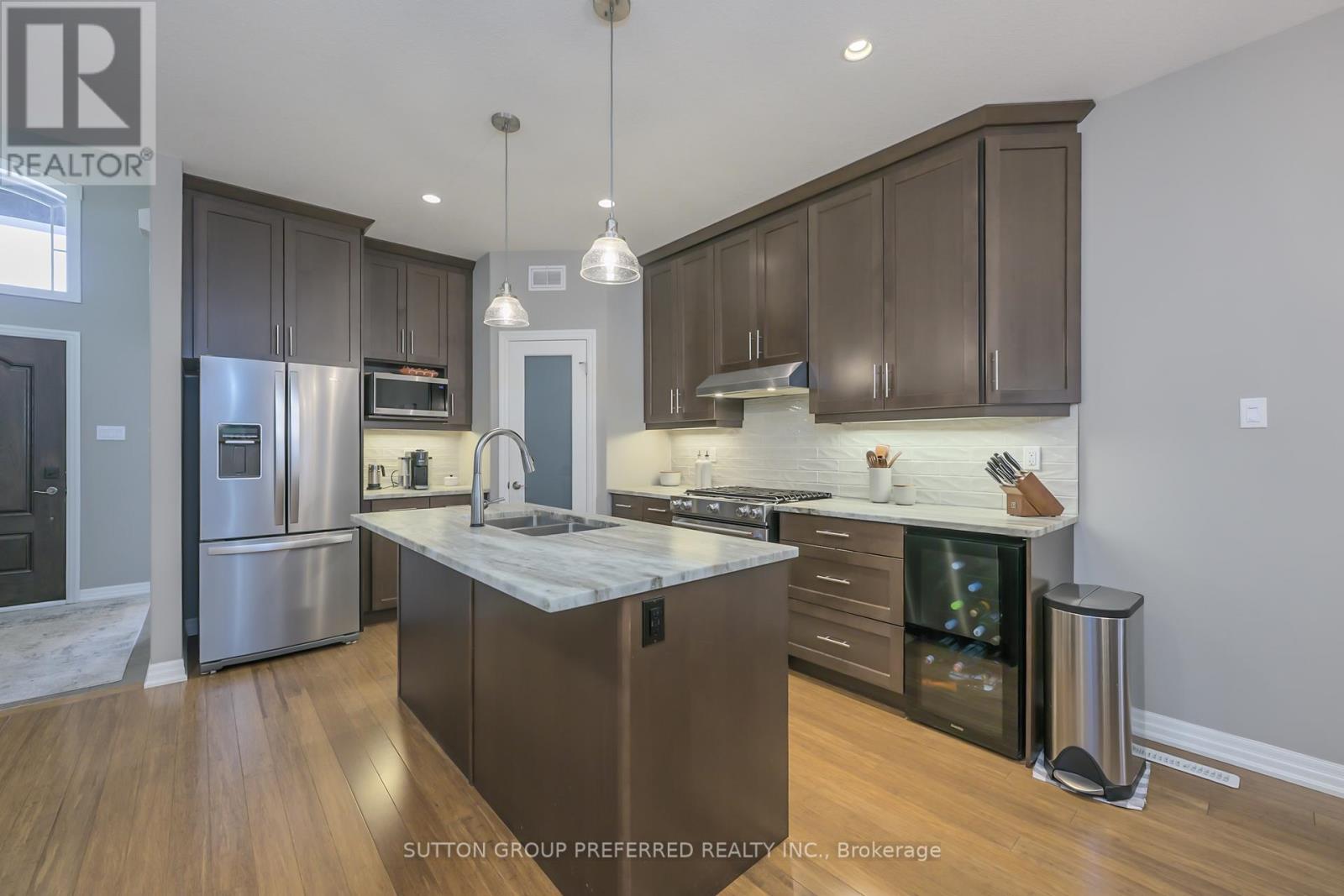 21 Caverhill Crescent, Middlesex Centre, Ontario  N0L 1R0 - Photo 15 - X13794662