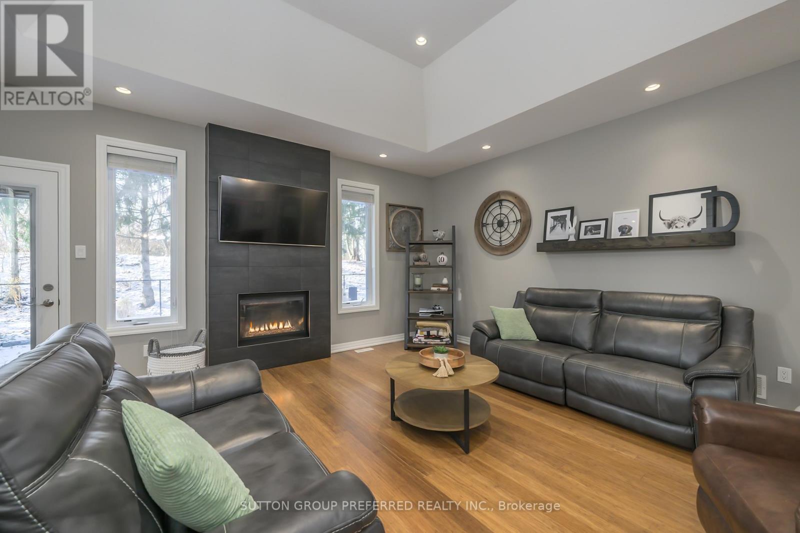 21 Caverhill Crescent, Middlesex Centre, Ontario  N0L 1R0 - Photo 18 - X13794662