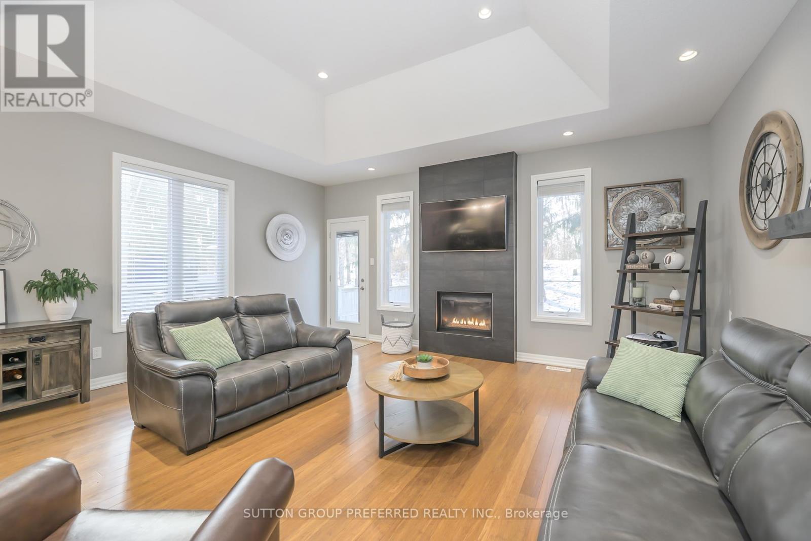 21 Caverhill Crescent, Middlesex Centre, Ontario  N0L 1R0 - Photo 21 - X13794662